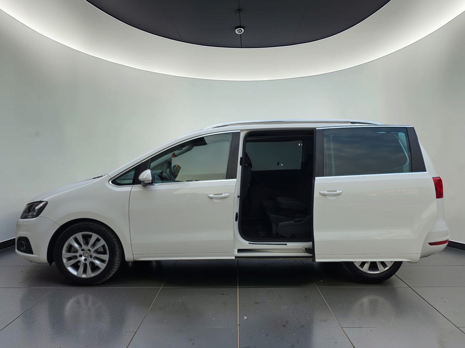 SEAT Alhambra 2.0 TDI Style Eco DSG-image-6