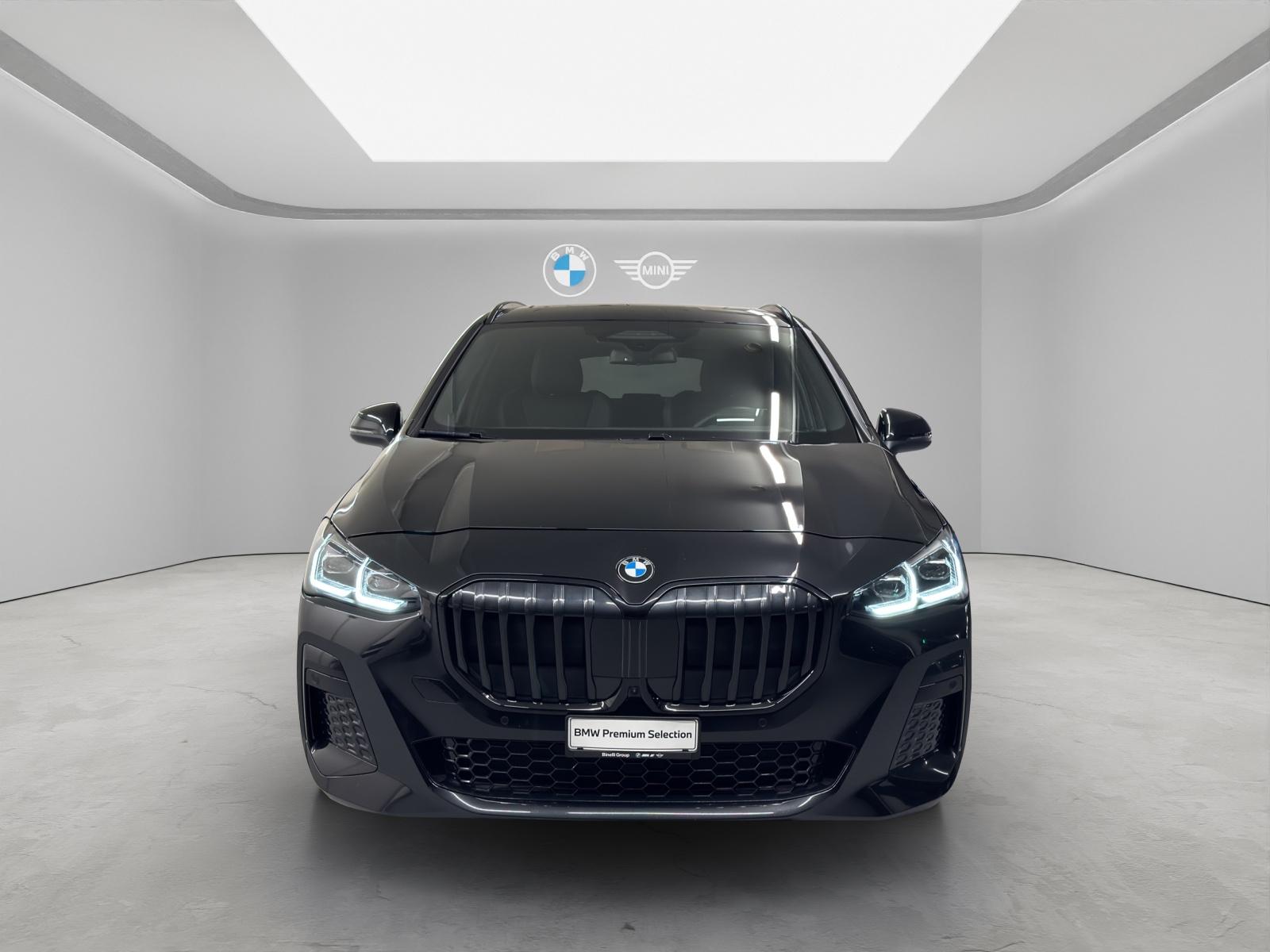 BMW 2er Active Tourer 220i-image-7