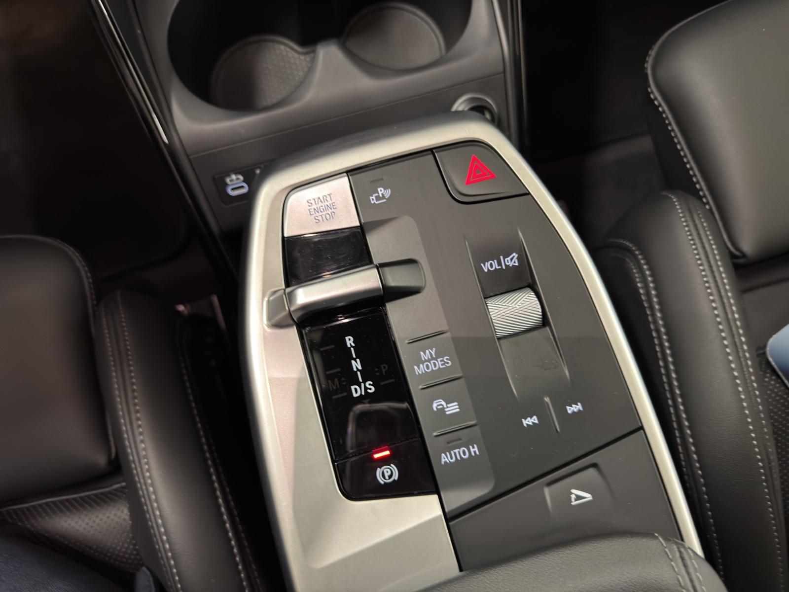 BMW 2er Active Tourer 220i-image-19