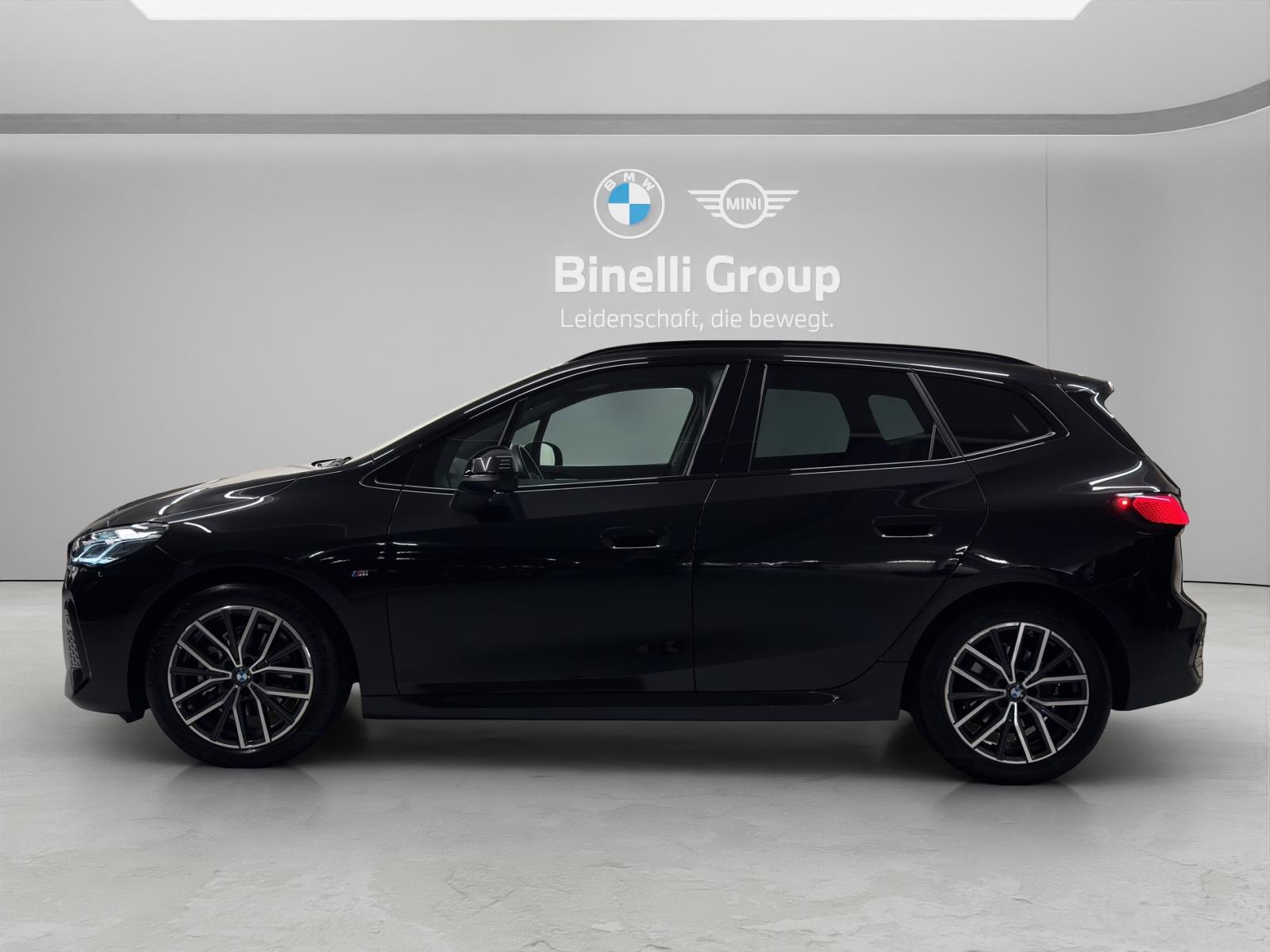 BMW 2er Active Tourer 220i-image-1