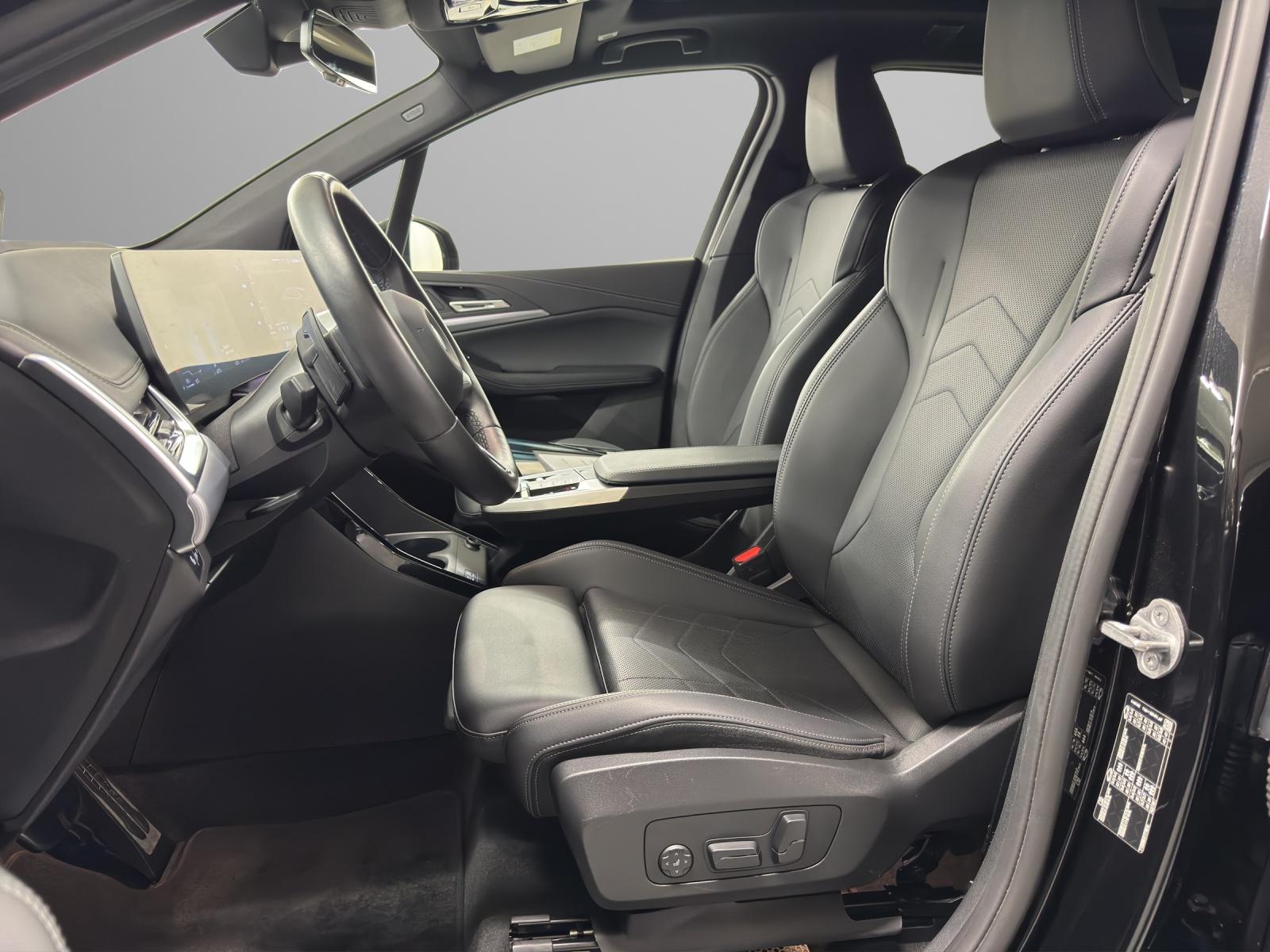 BMW 2er Active Tourer 220i-image-10