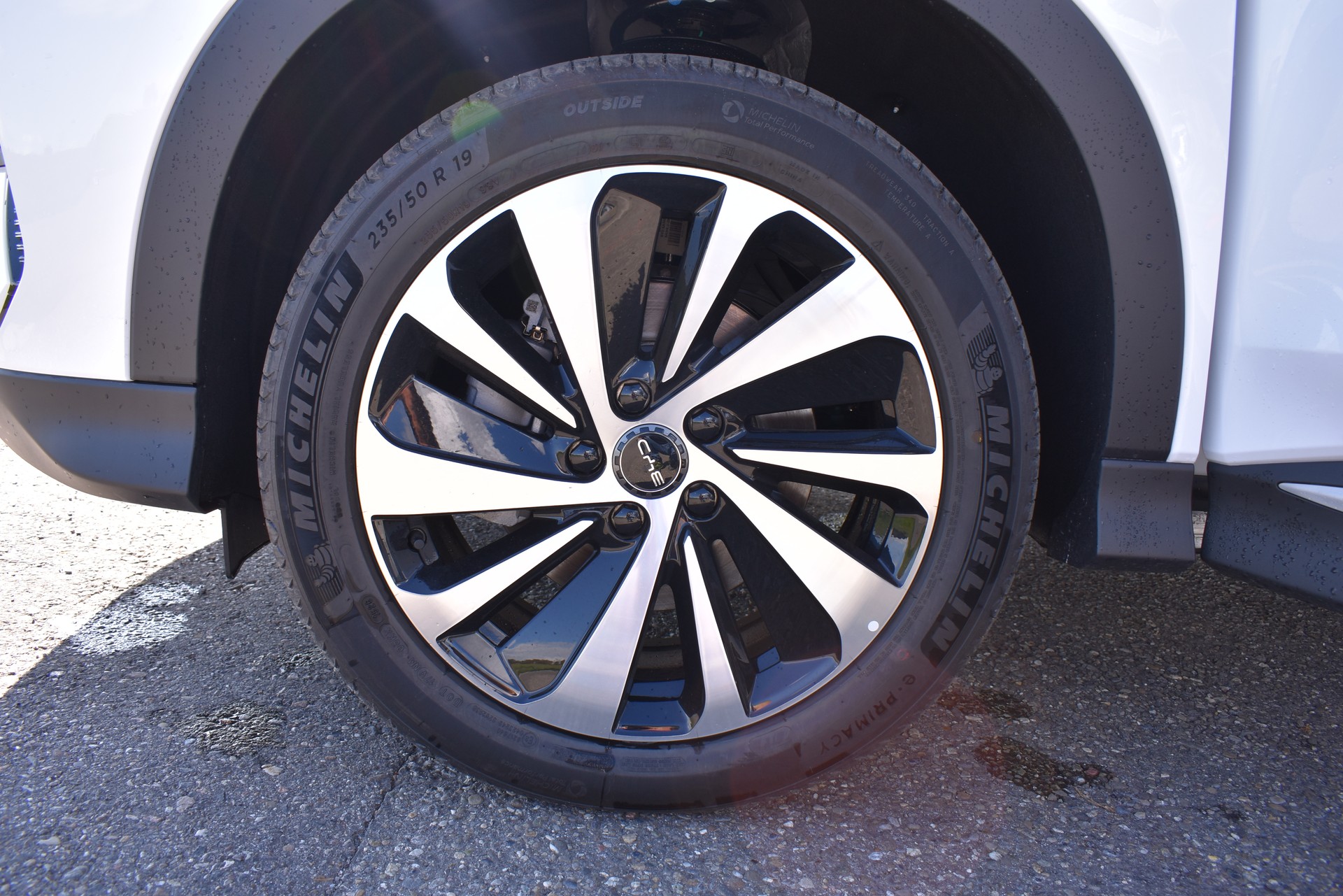 BYD Seal U DM-i Design AWD-image-8