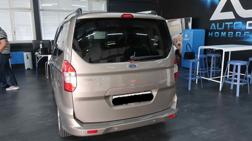 FORD Tourneo Courier 1.0 SCTi Trend-image-3