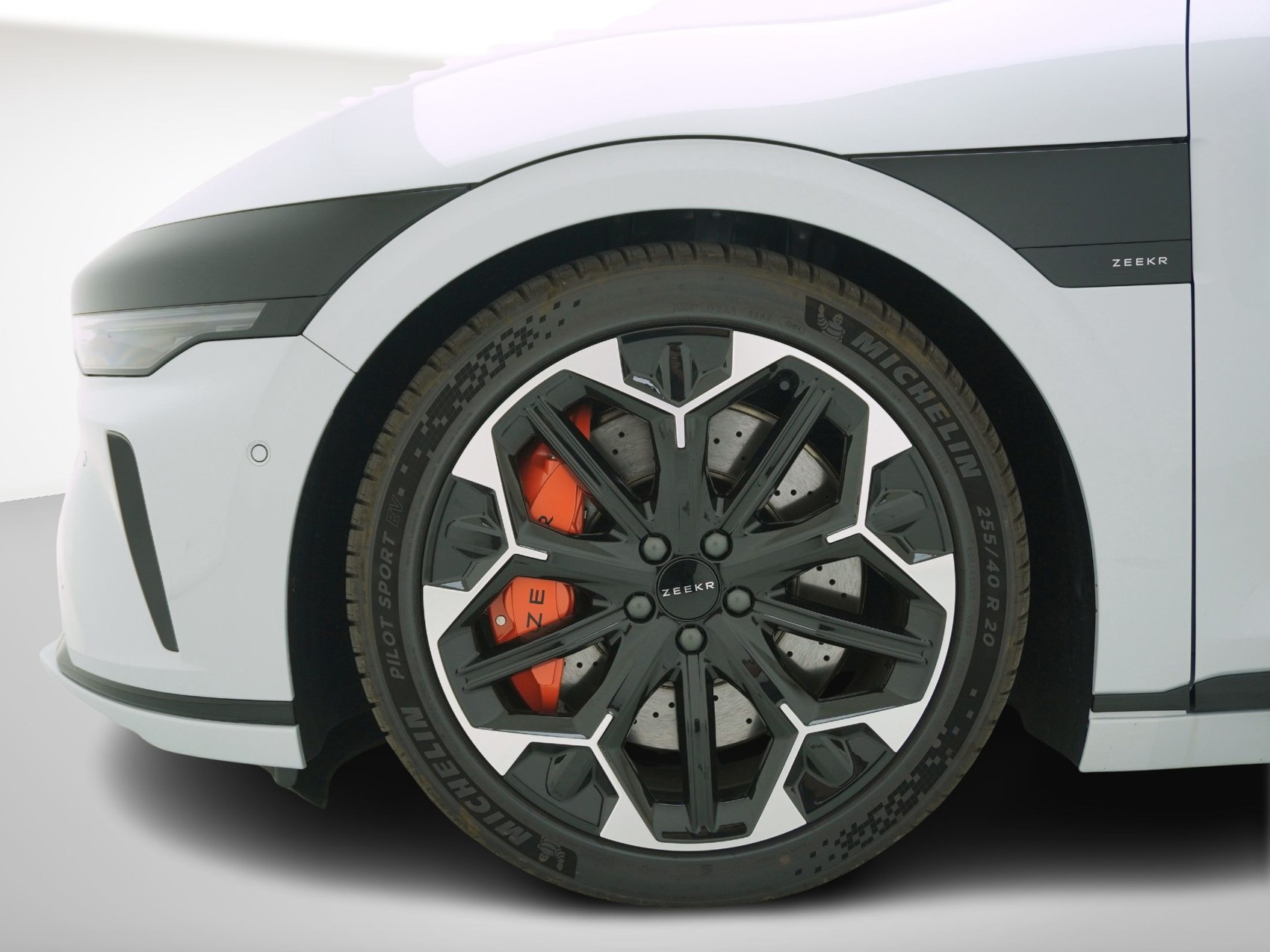 ZEEKR 7GT Privilege Launch Edition AWD-image-5