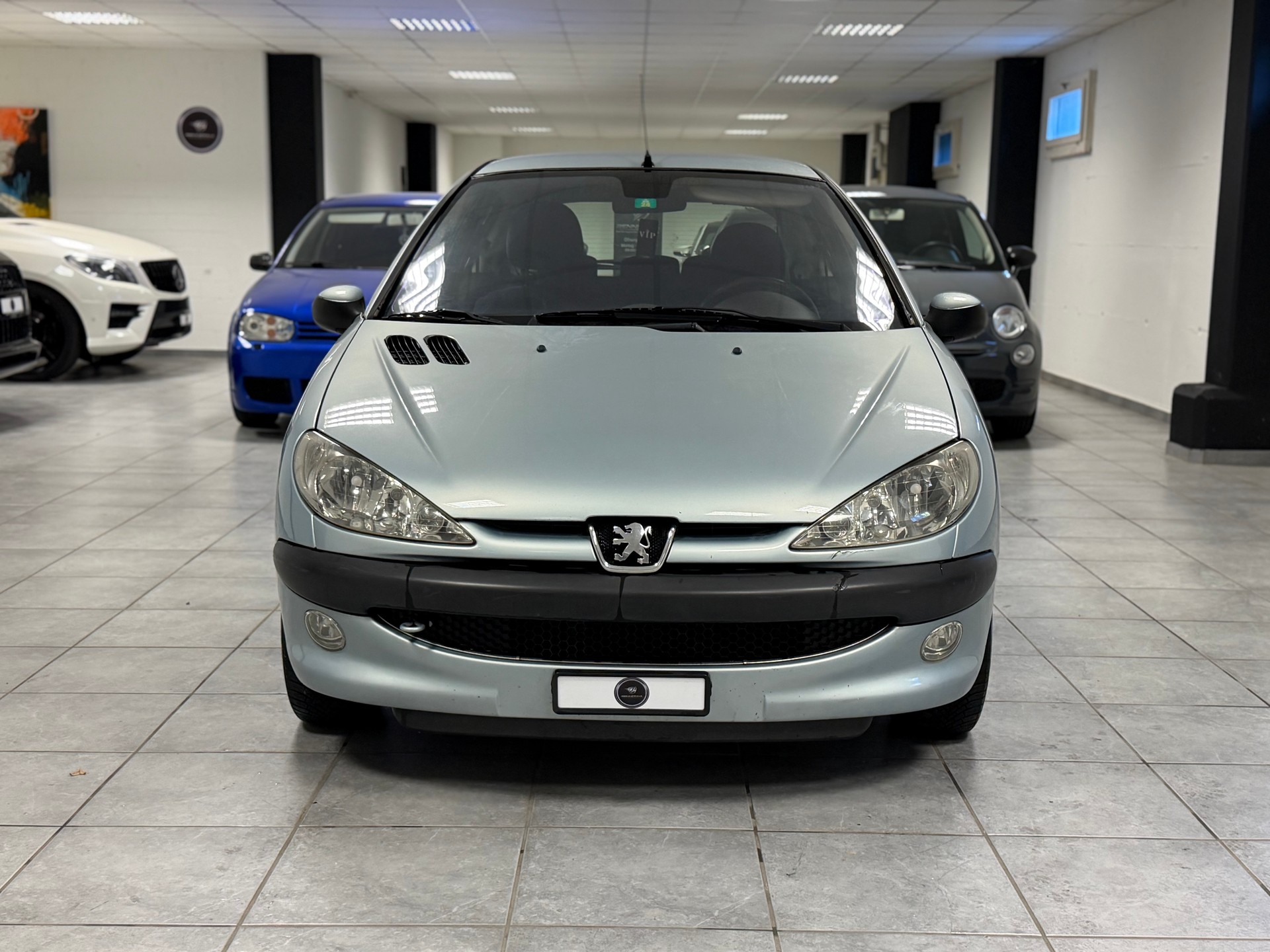 PEUGEOT 206 1.6 16V (XT) Premium-image-1