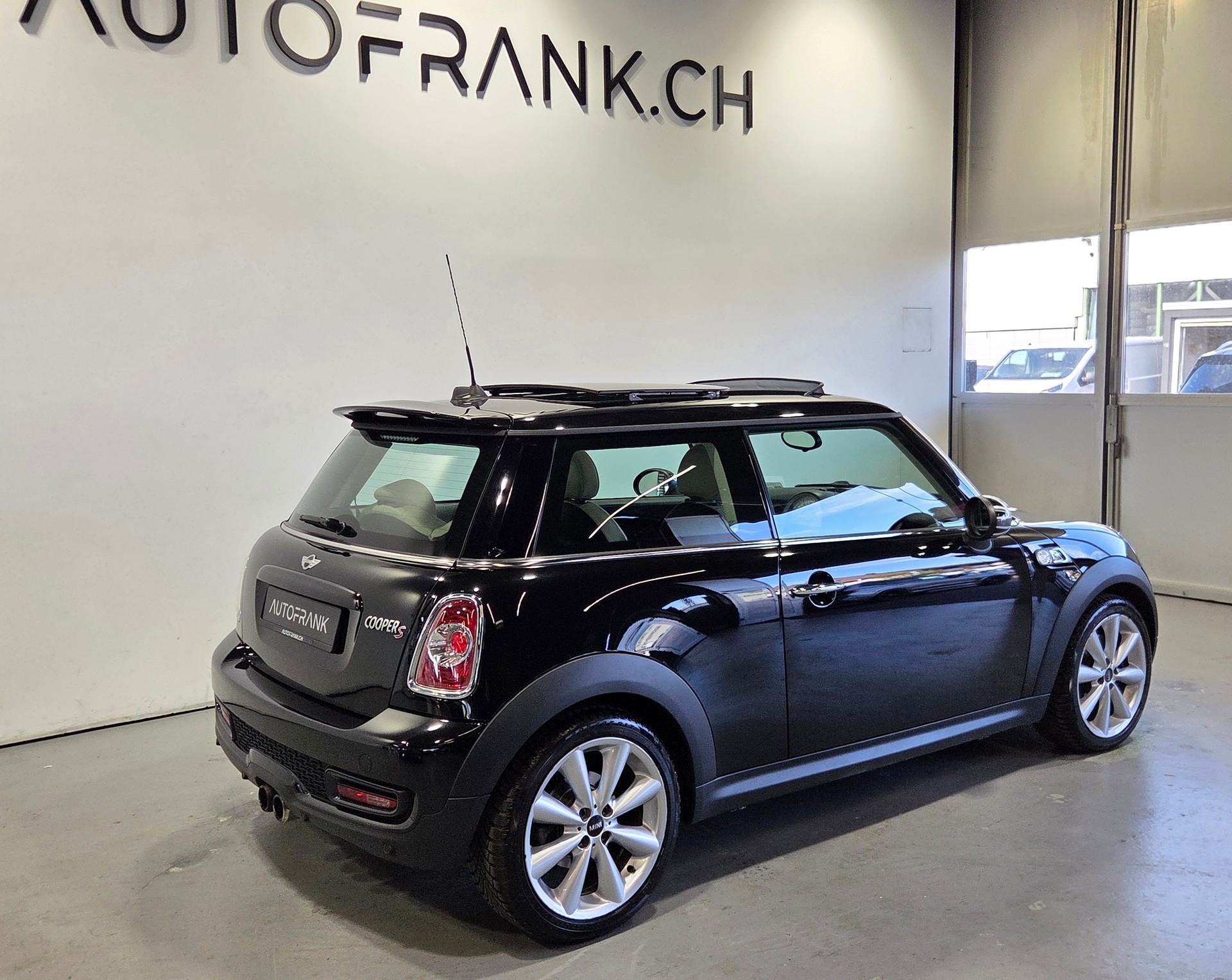 MINI Mini R56 1.6i Cooper S-image-7