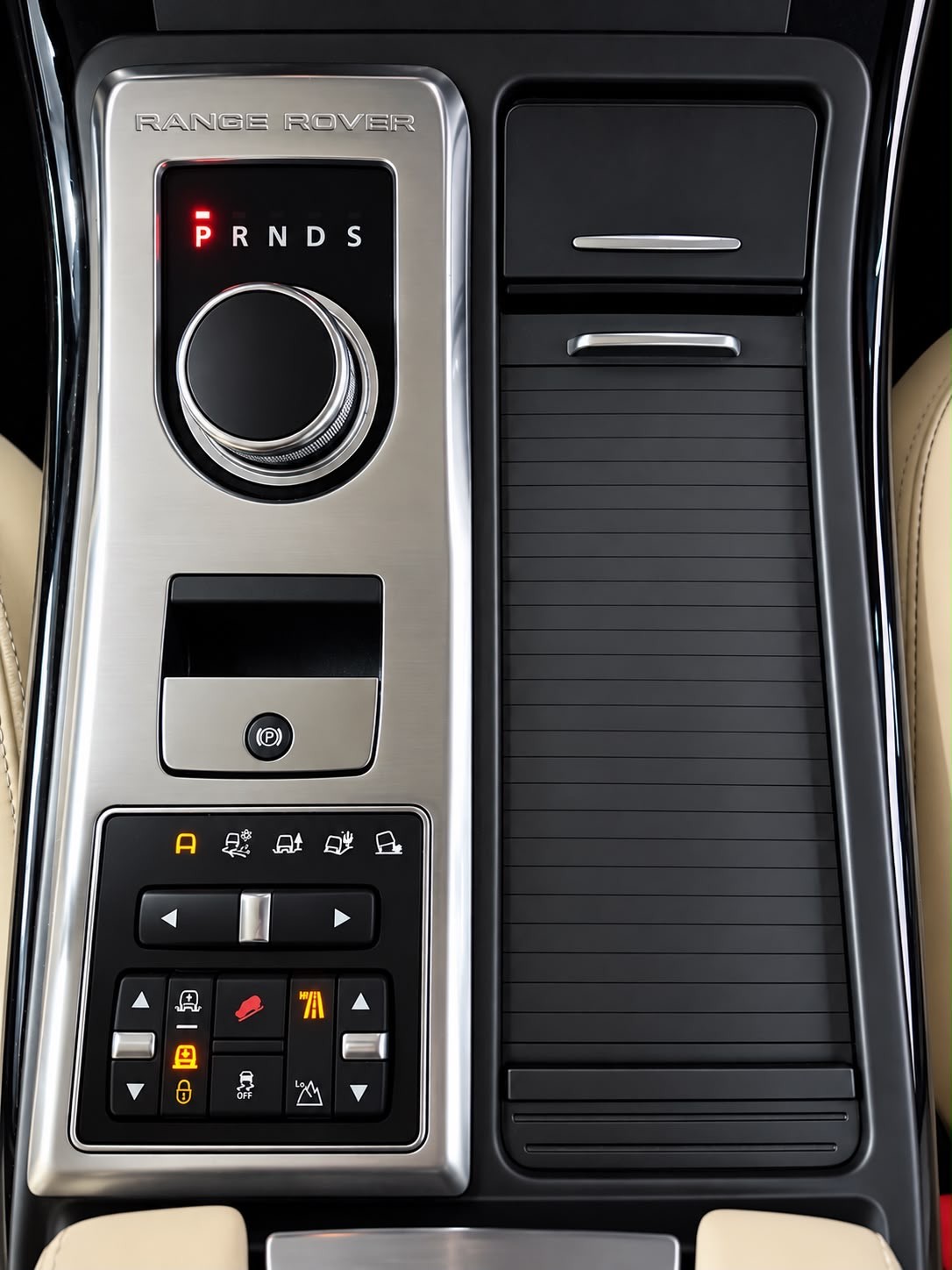LAND ROVER Range Rover Sport 3.0 TDV6 HSE Automatic-image-13