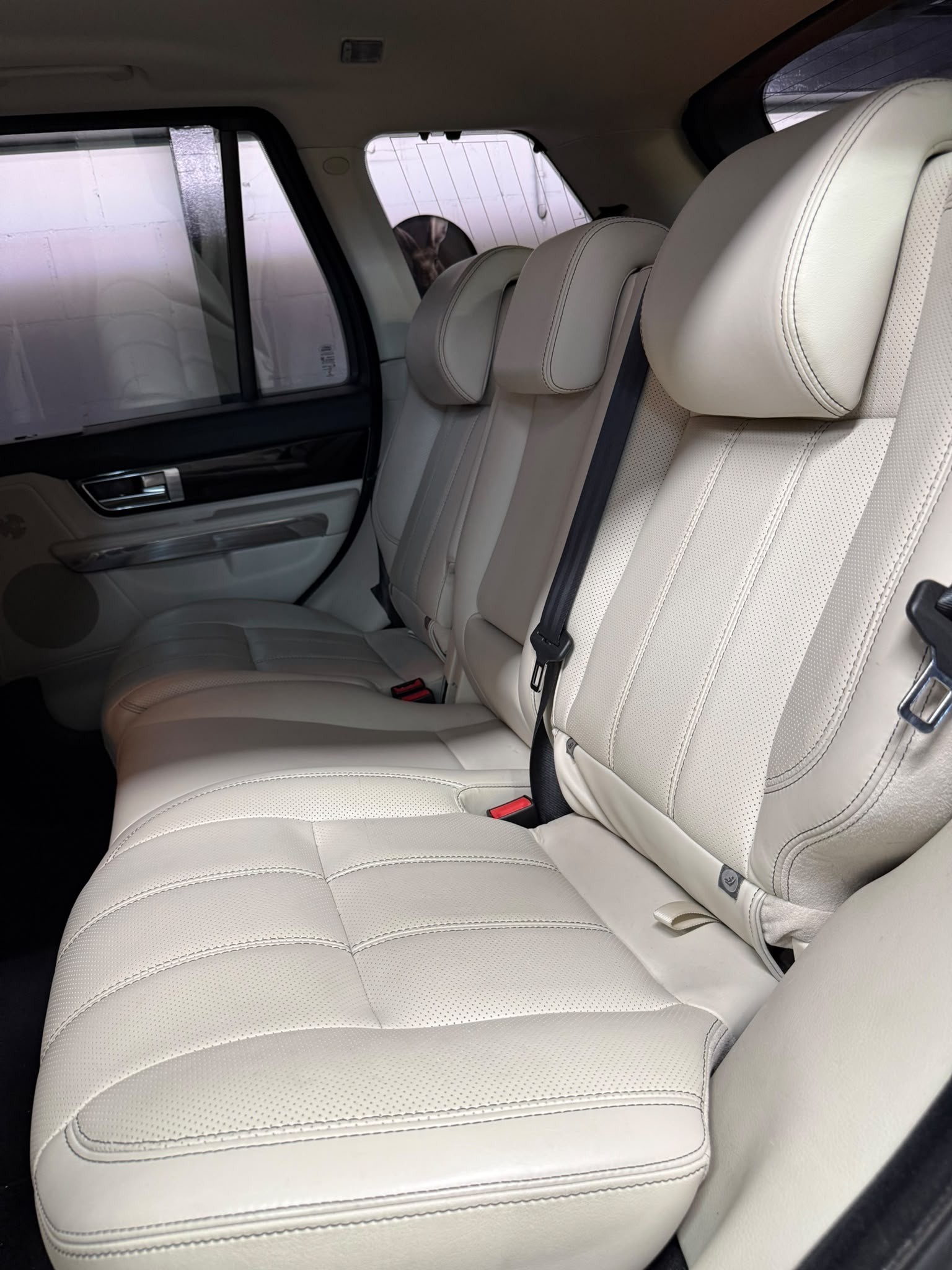 LAND ROVER Range Rover Sport 3.0 TDV6 HSE Automatic-image-10