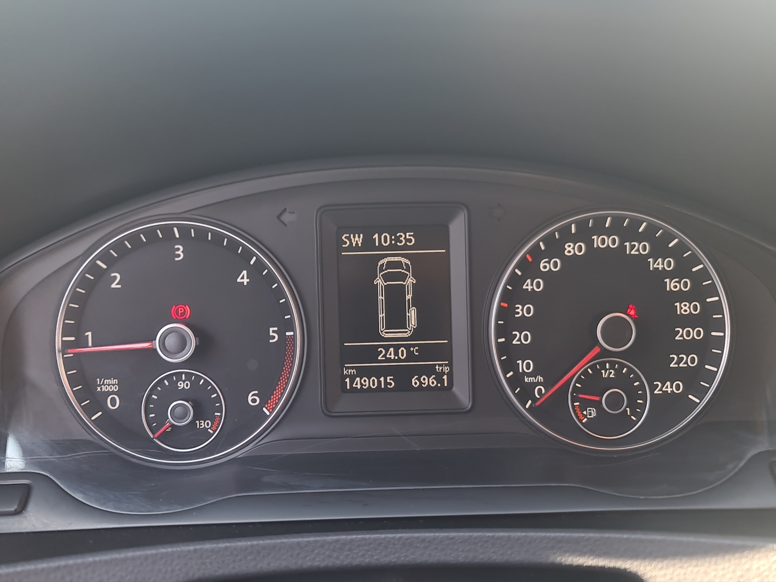 VW T5 California 2.0 TDI Beach 4Motion-image-16