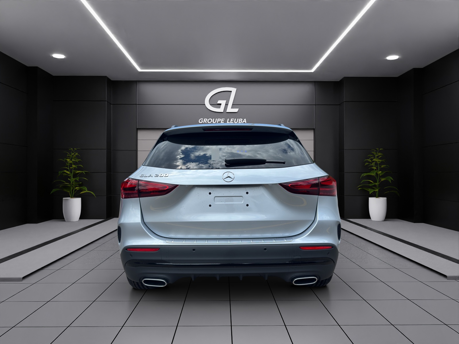MERCEDES-BENZ GLA 200 Night Star 7G-DCT-image-3