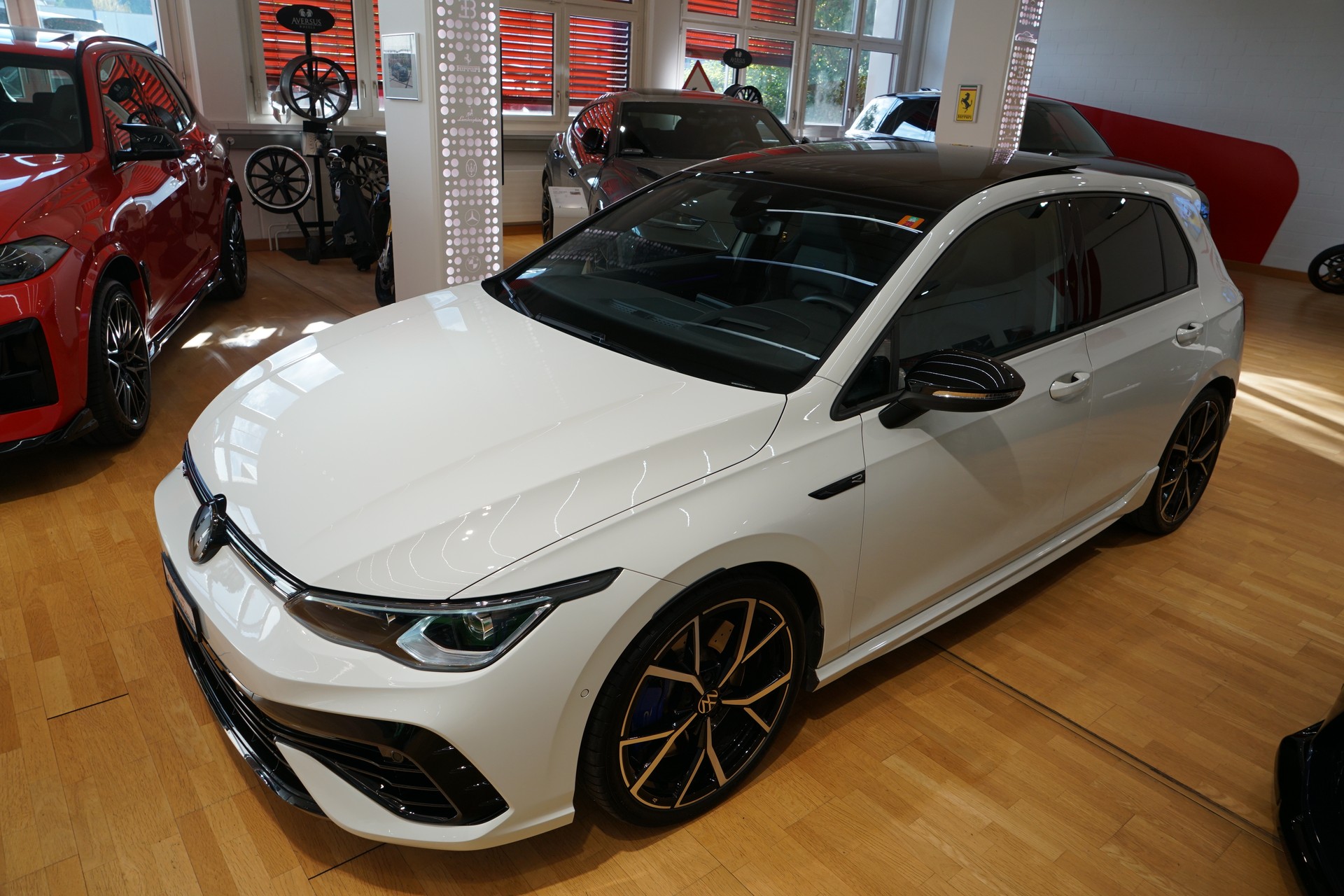 VW Golf 2.0 TSI R DSG 4Motion "Akrapovic" Performancepaket 270 km/h-image-12