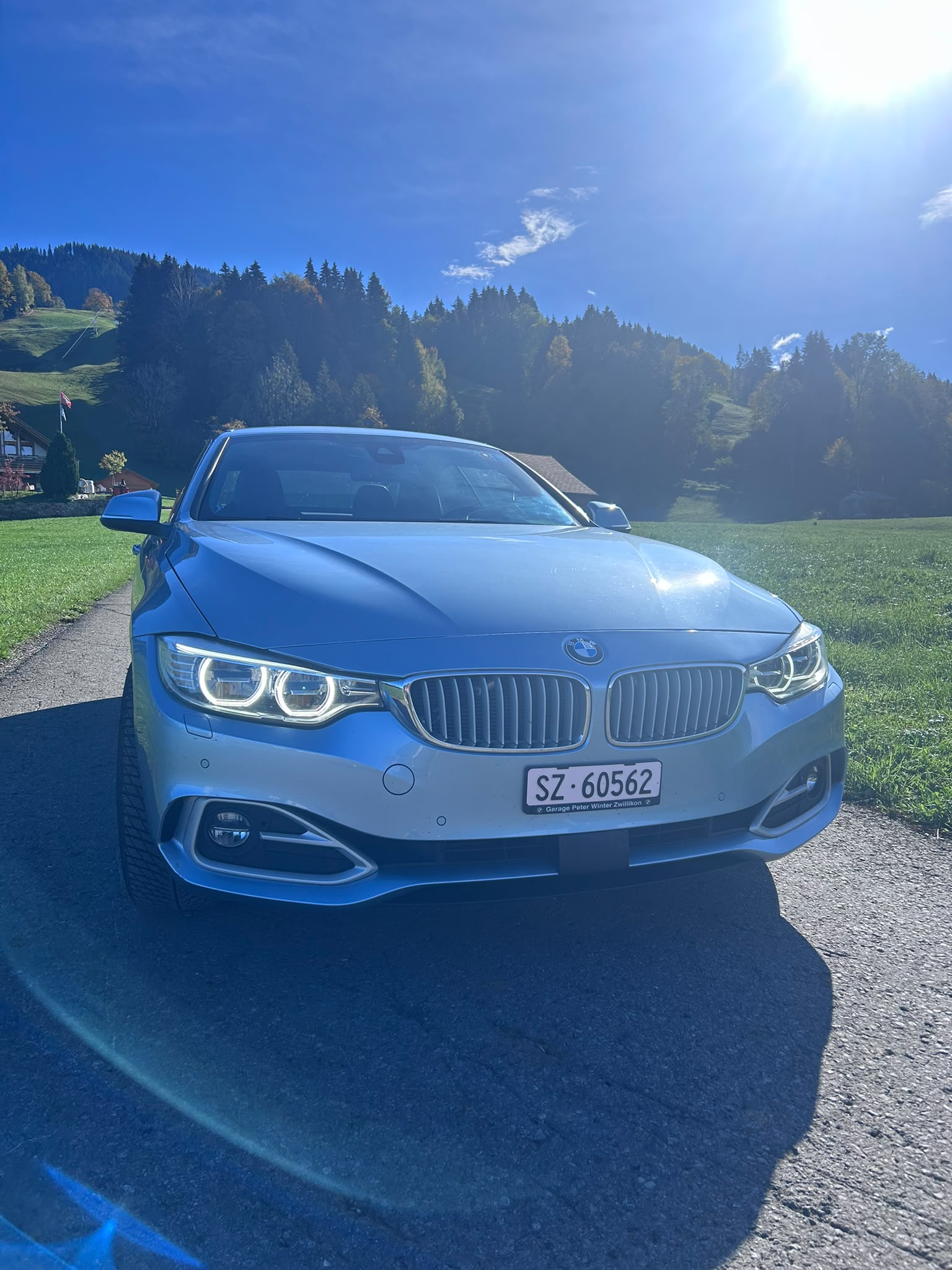 Car photo