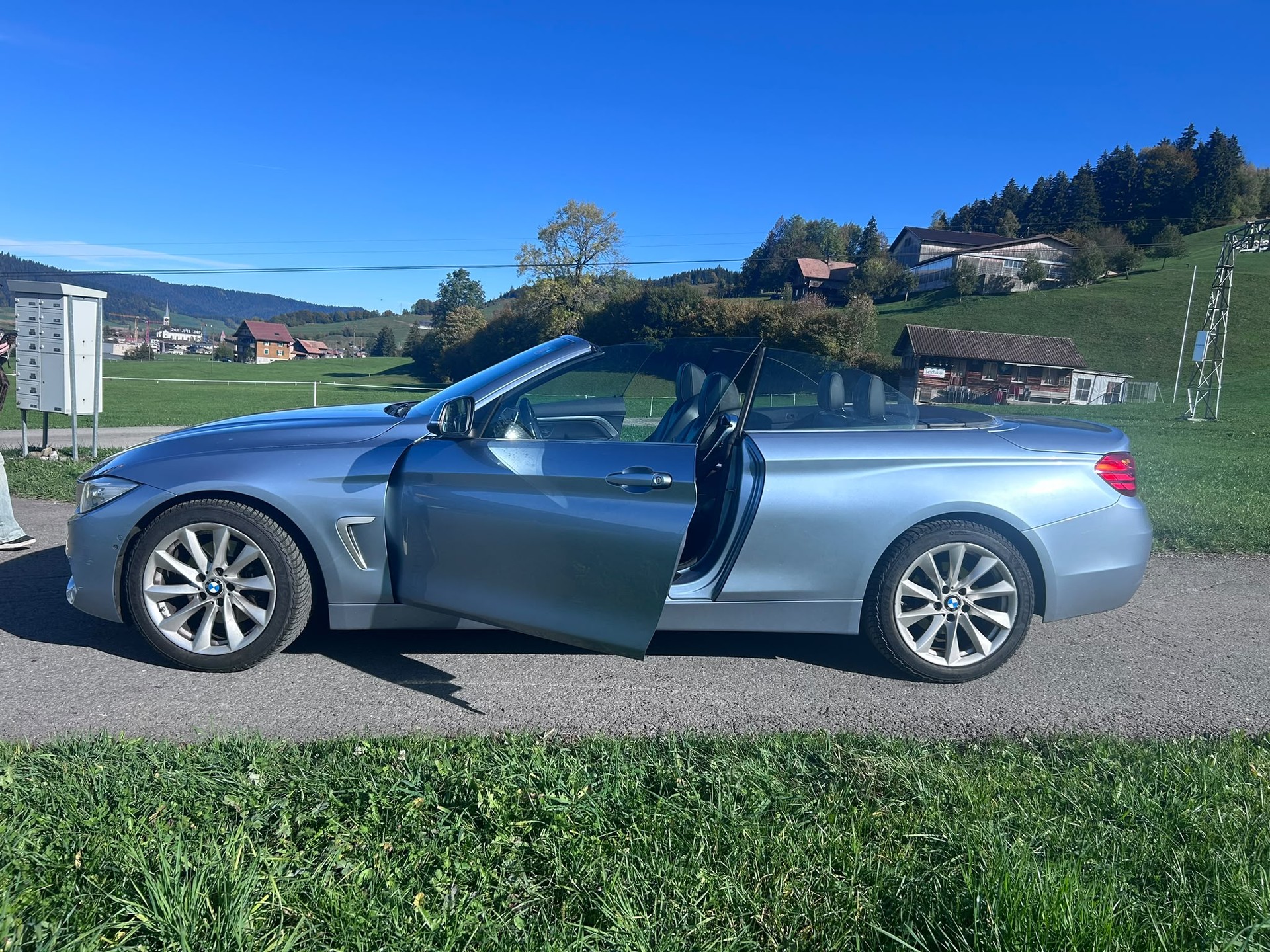 BMW 428i xDrive-image-2