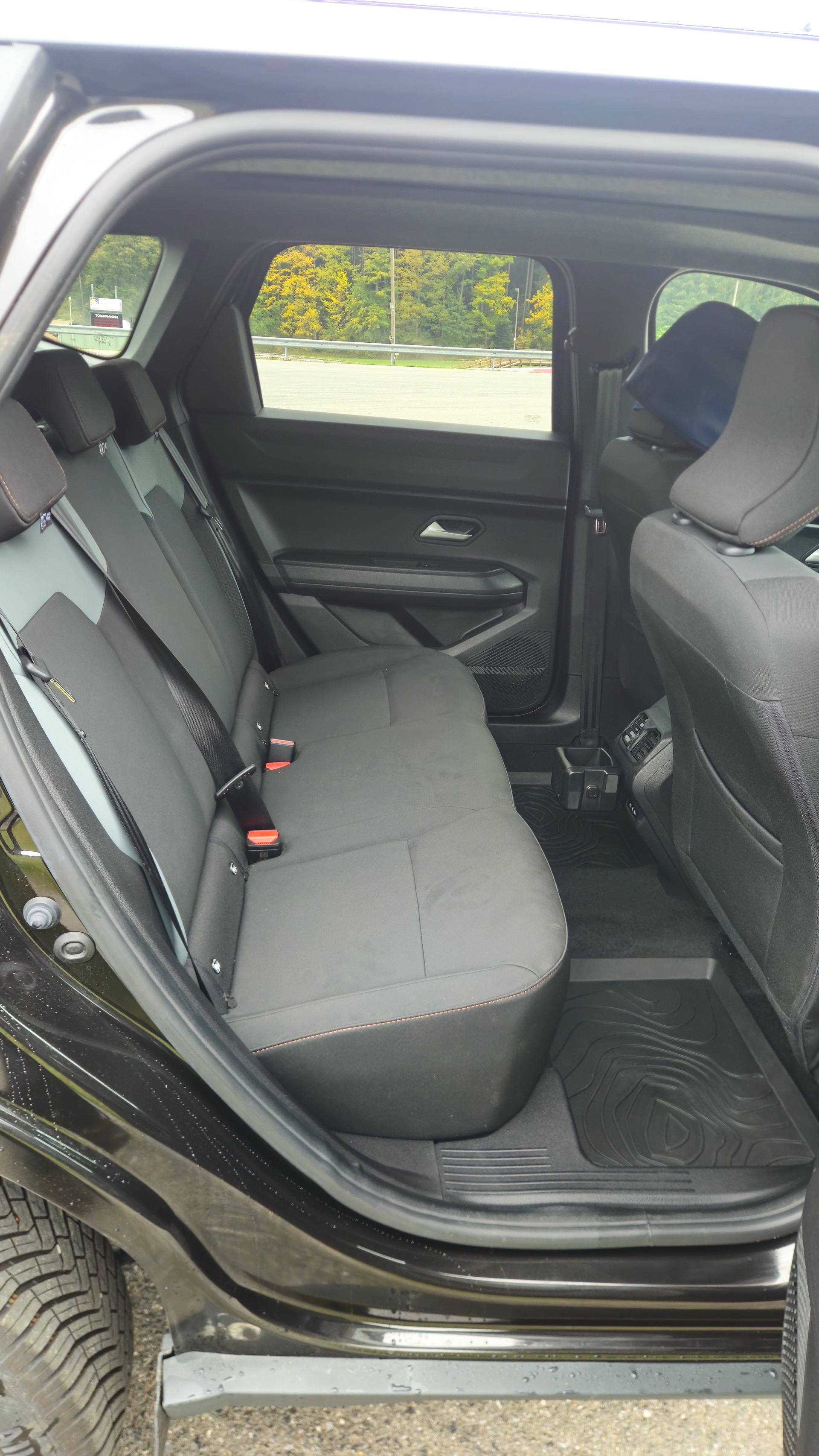 DACIA BIGSTER-image-5