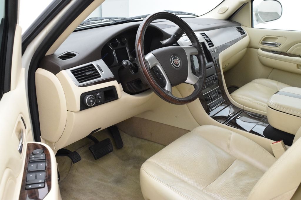 CADILLAC Escalade 6.2 Sport Luxury-image-8