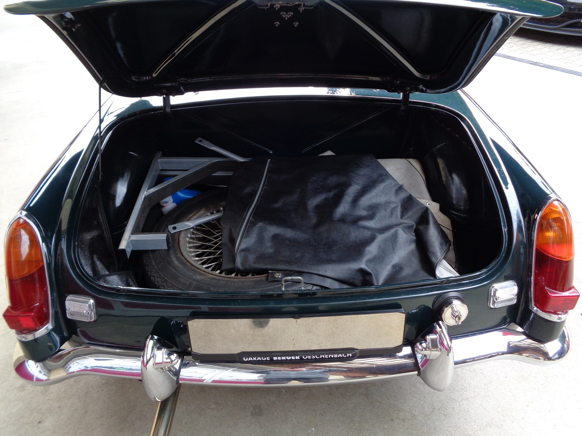 MG MGC-image-9