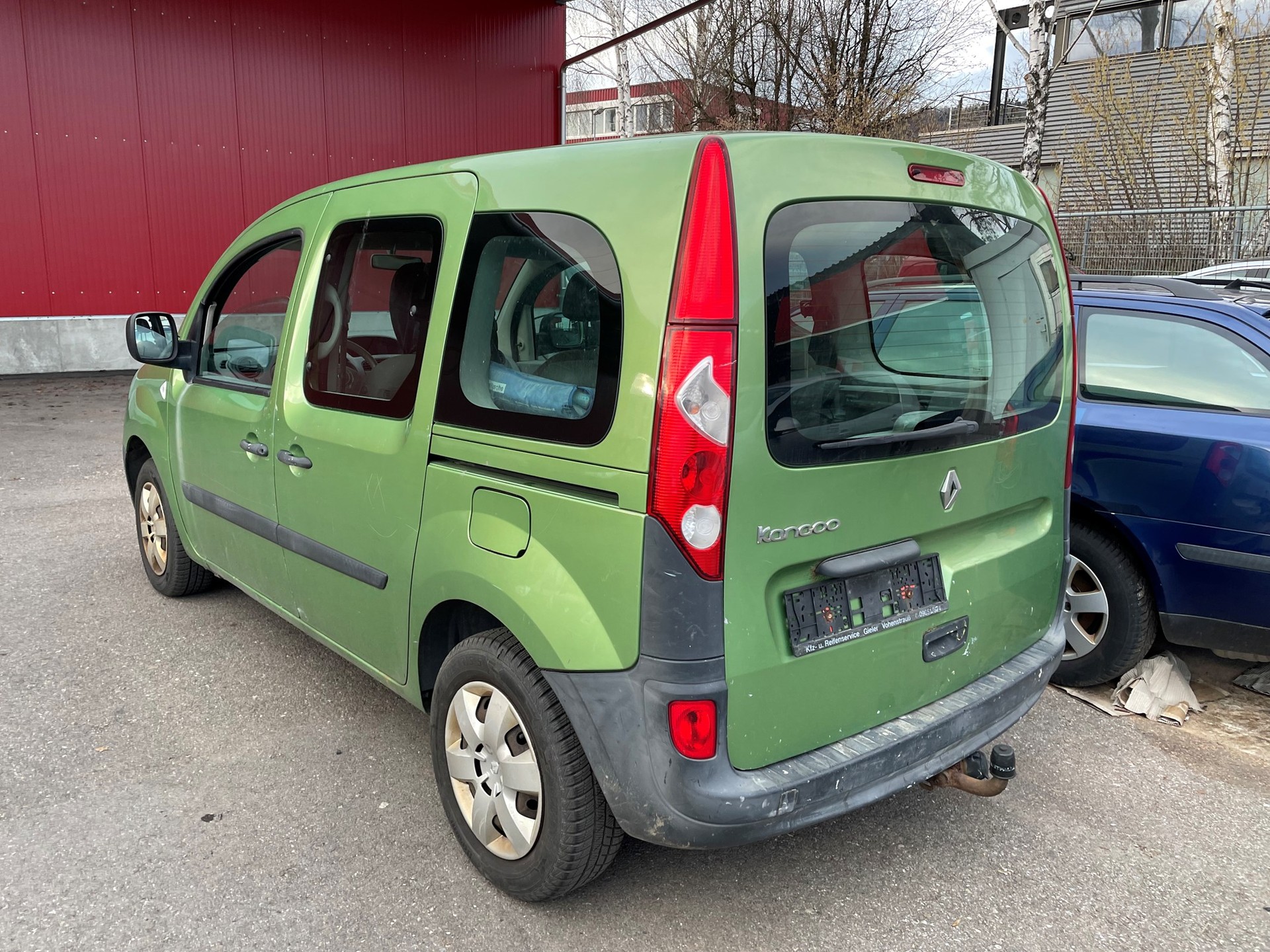 RENAULT Kangoo 1.6 16V Privilège-image-1