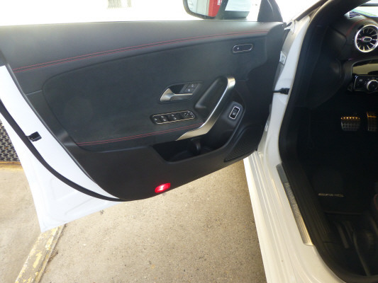 MERCEDES-BENZ CLA SB 250 AMG Line 4M 7G-image-13