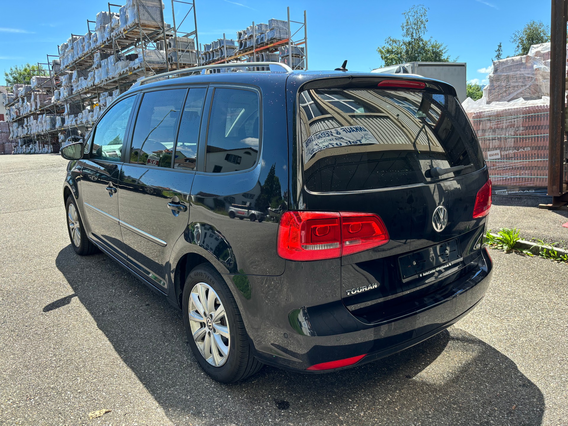 VW Touran 1.4 TSI Trendline DSG-image-4