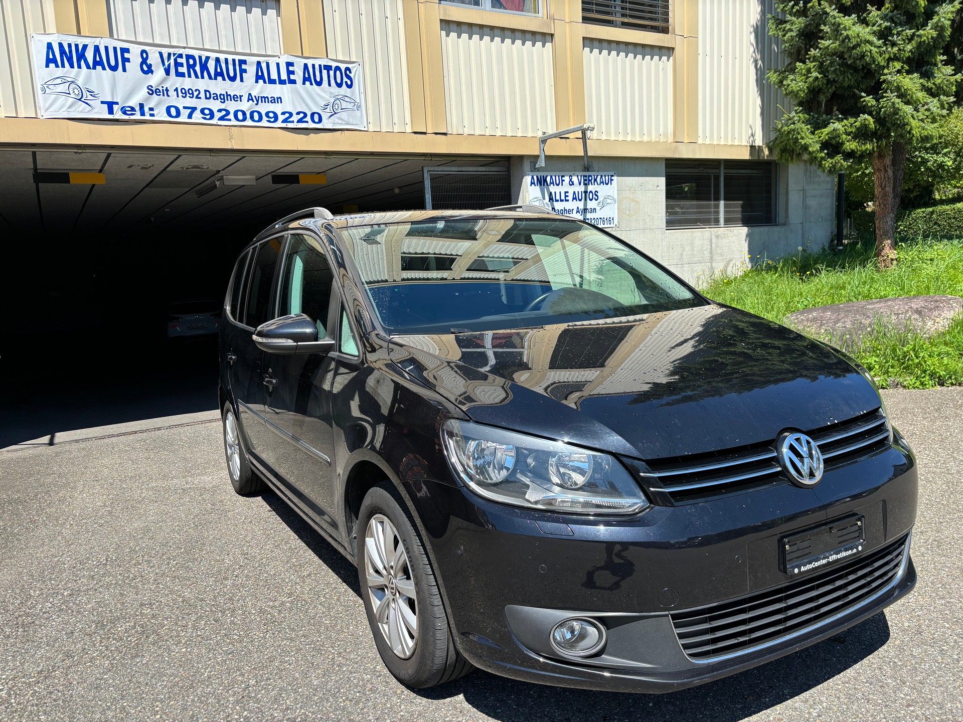 VW Touran 1.4 TSI Trendline DSG-image-1