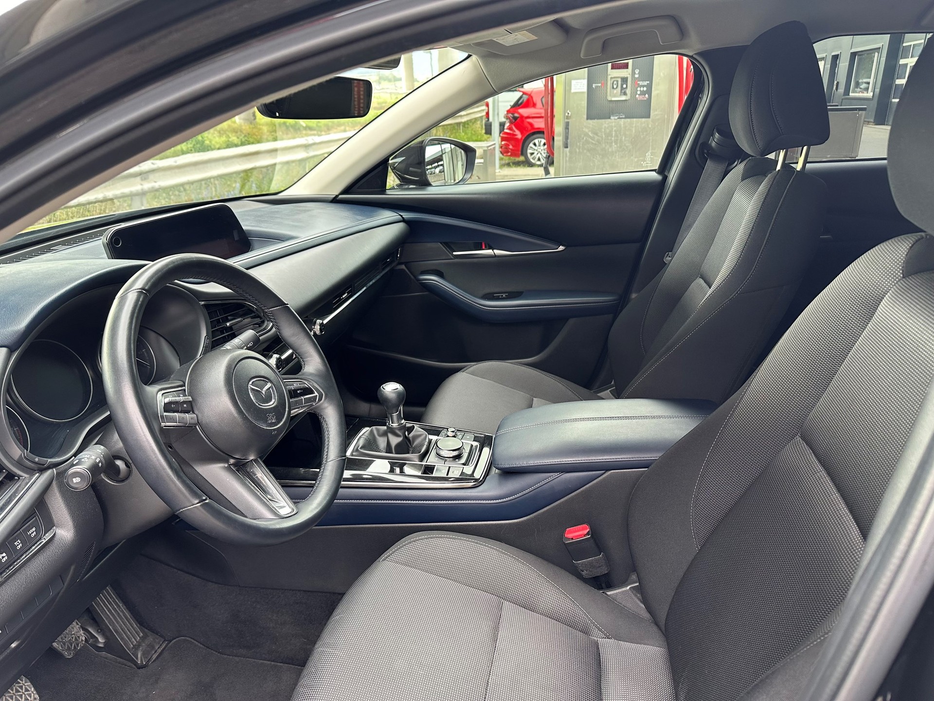 MAZDA CX-30 Ambition PLus M Hybride-image-8