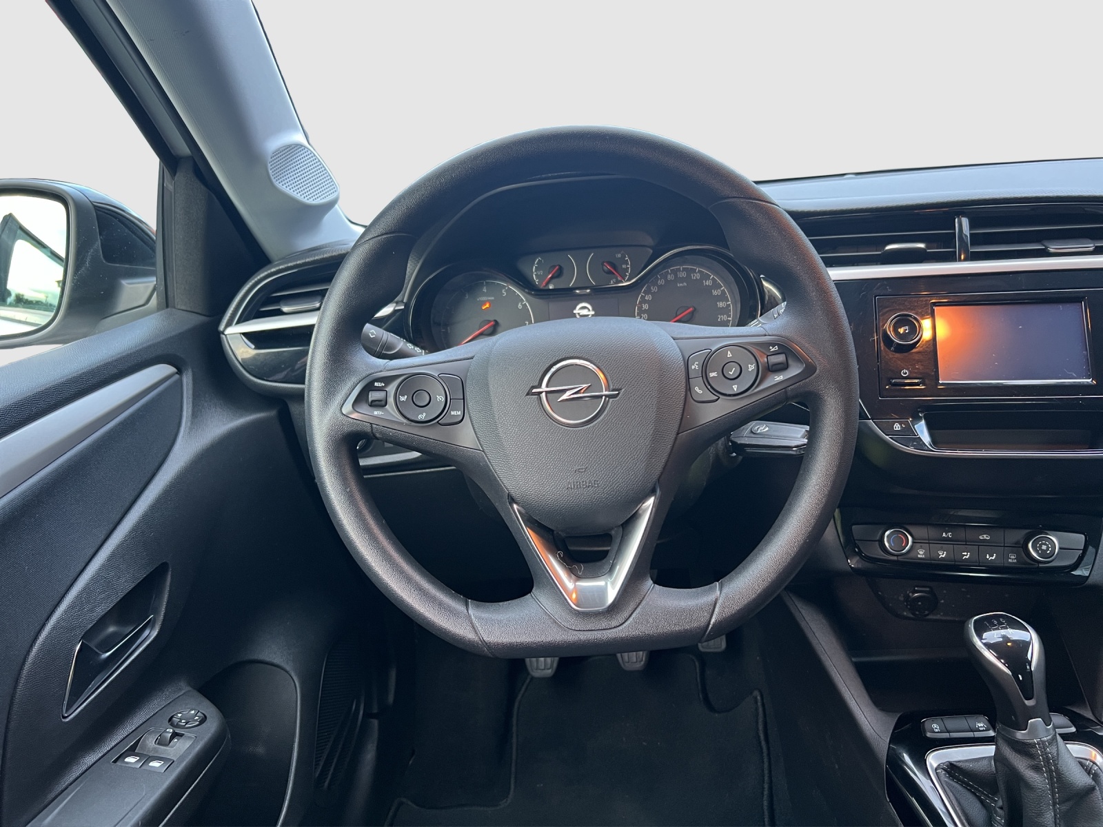 OPEL Corsa 1.2 TP Corsa-image-10