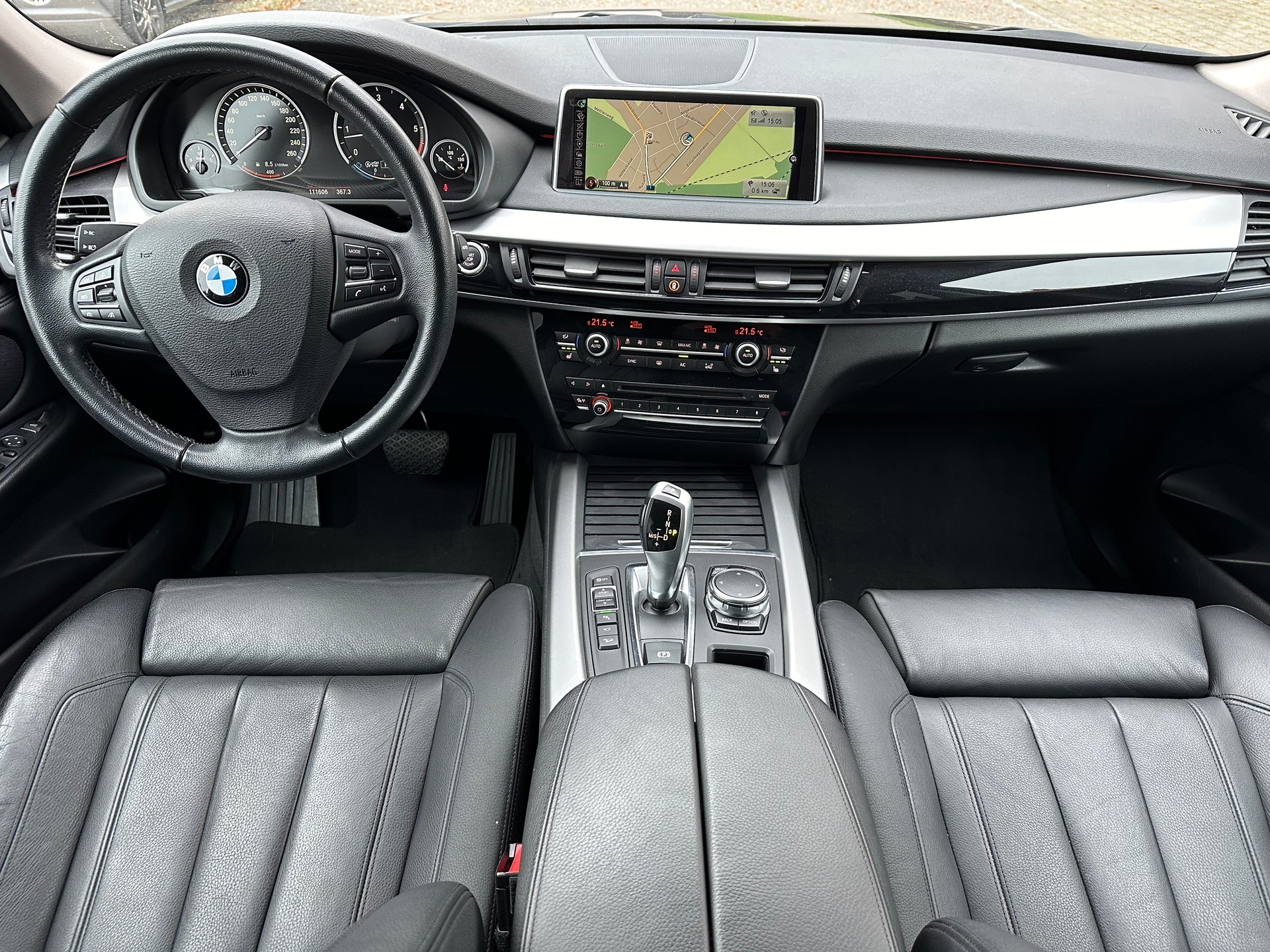 BMW X5 xDrive 30d Steptronic-image-8