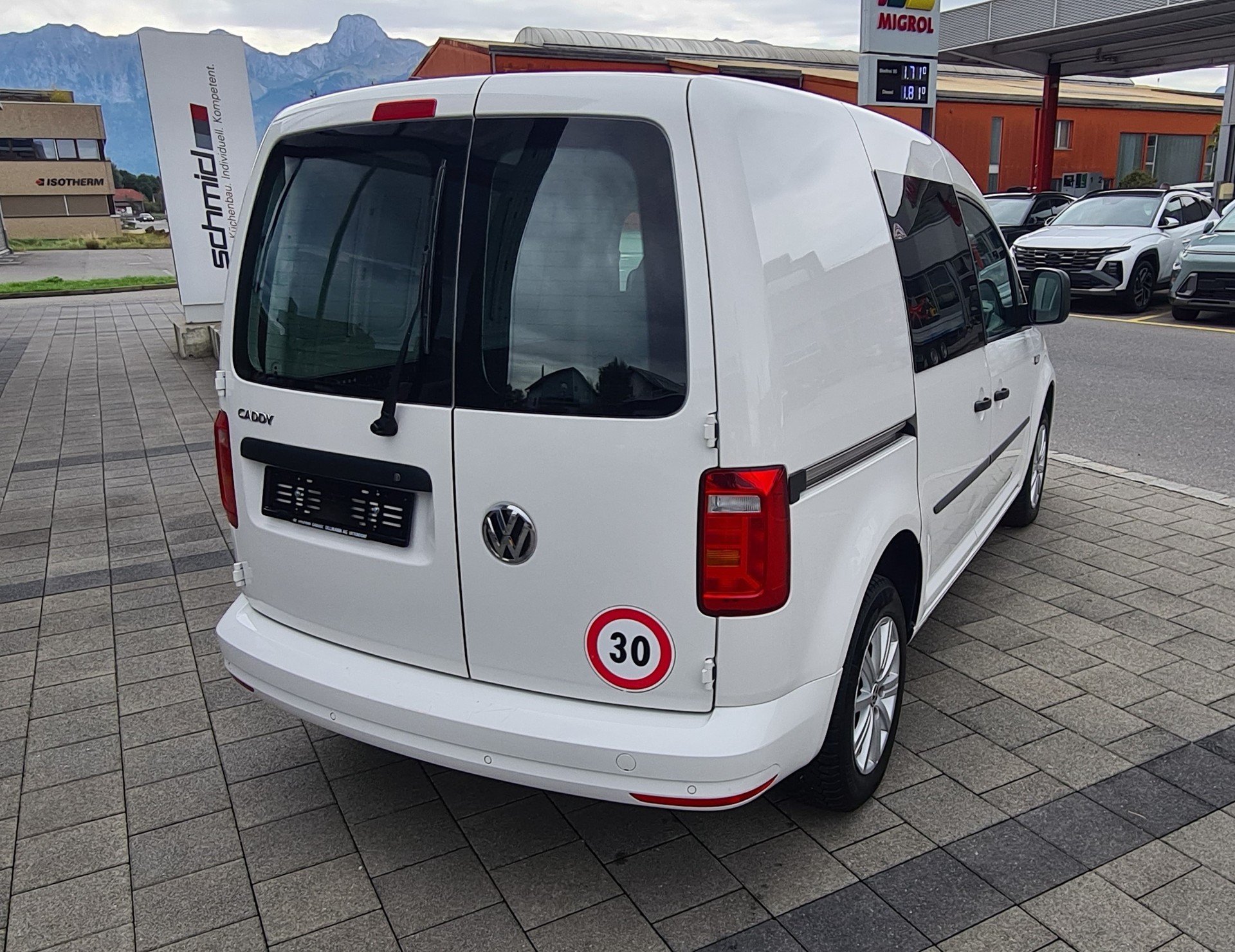 VW Caddy 1.2 TSI Entry BlueMotion Technology-image-5
