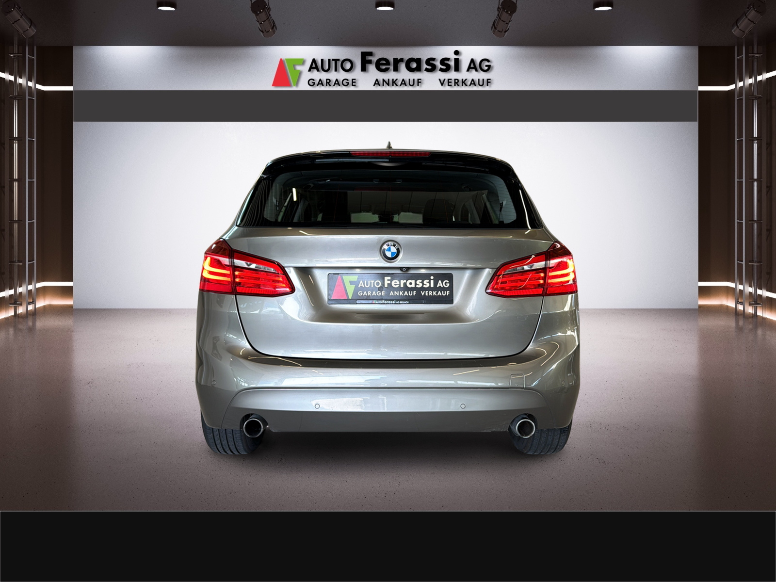 BMW 225i xDrive Active Tourer Steptronic-image-4