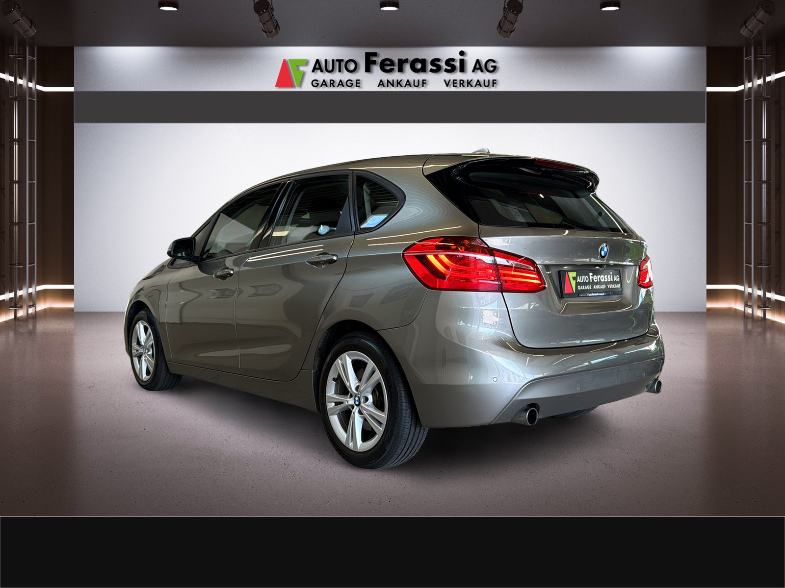 BMW 225i xDrive Active Tourer Steptronic-image-3