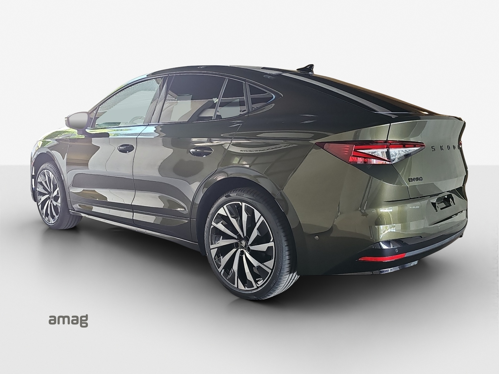 SKODA Enyaq Coupé Sportline 4x4-image-2