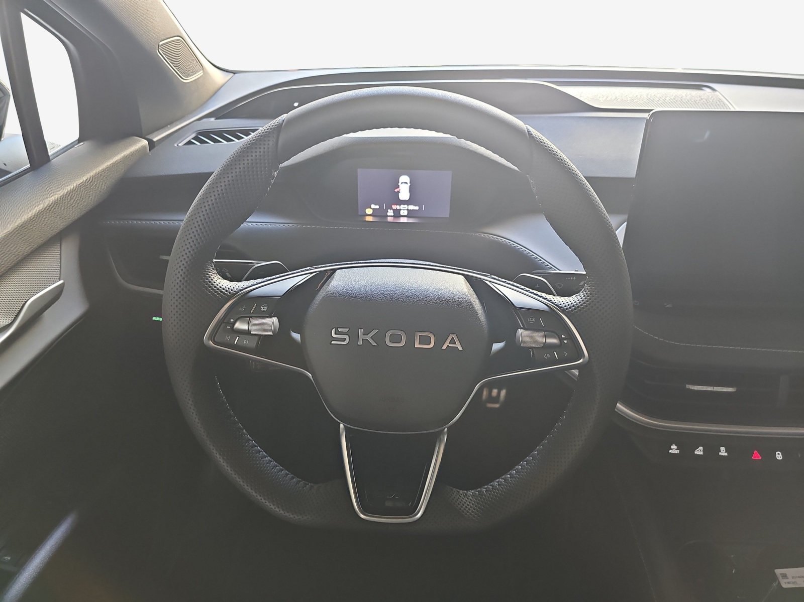 SKODA Enyaq Coupé Sportline 4x4-image-9