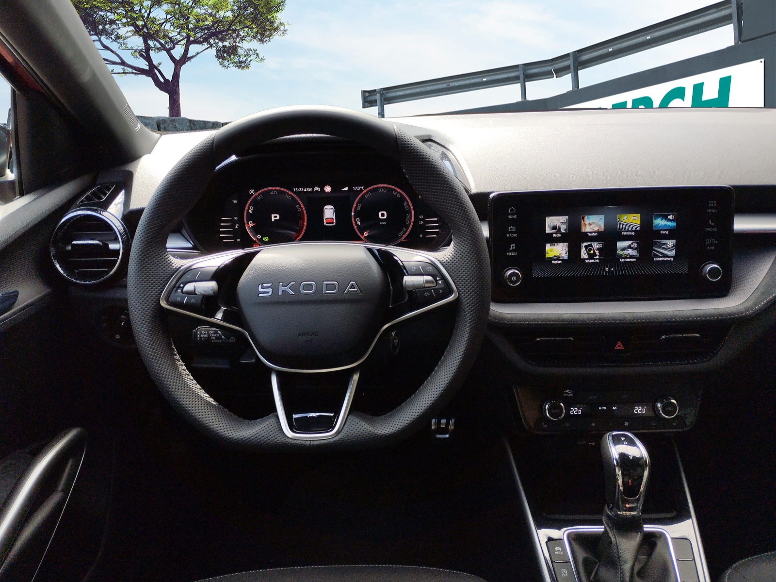 SKODA Fabia 1.5 TSI Monte Carlo DSG-image-8