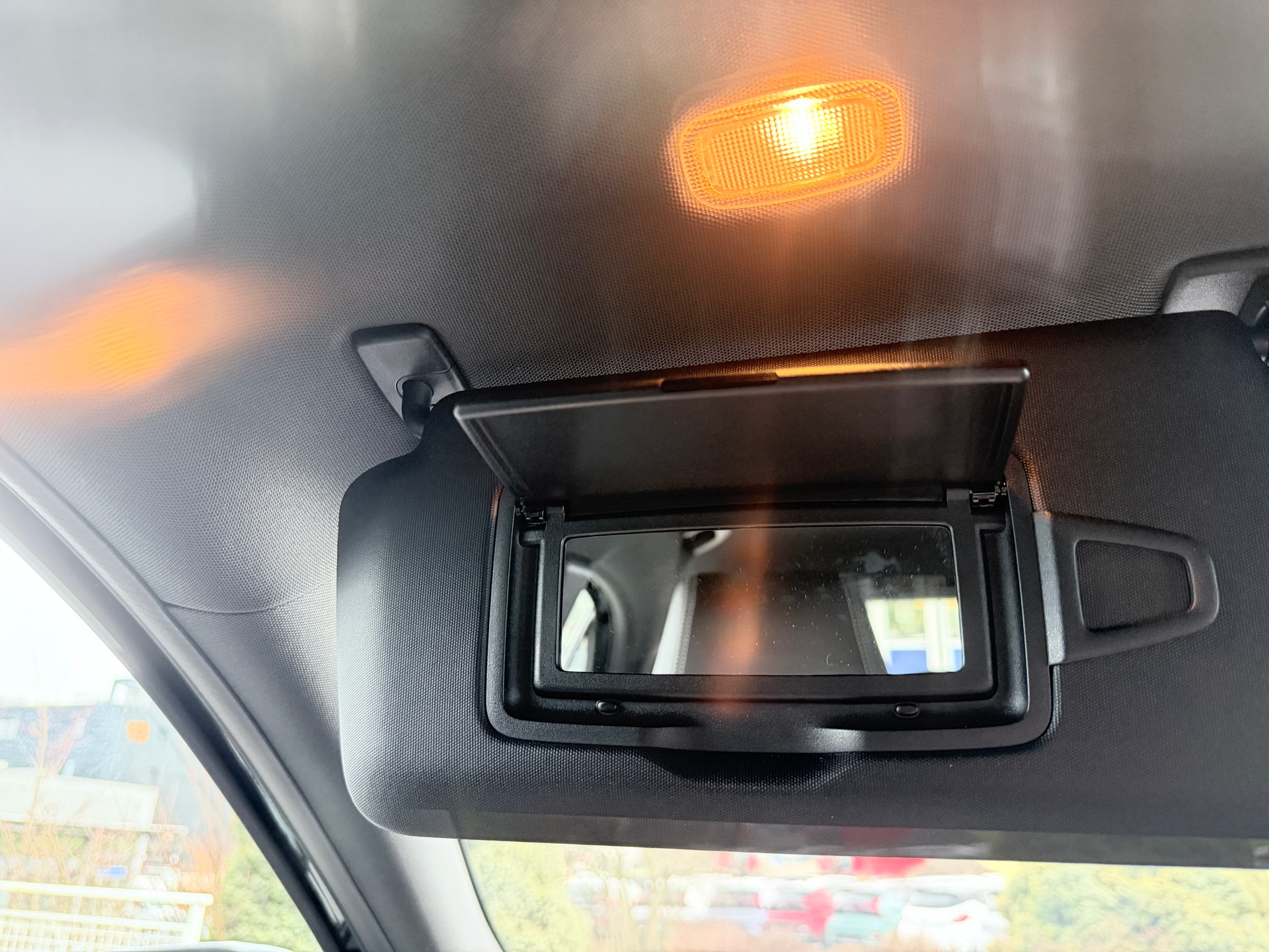 MERCEDES-BENZ A 180 Night Star 7G-DCT-image-14