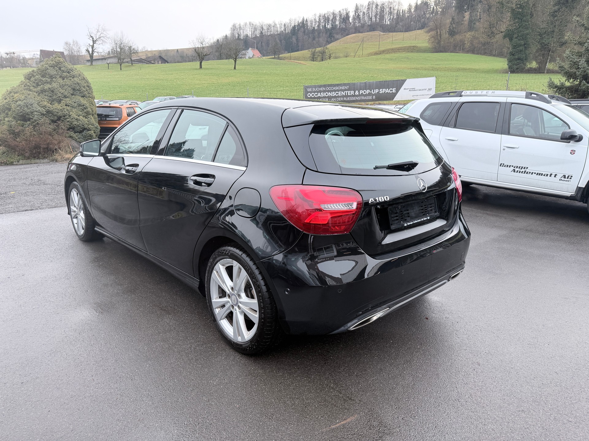 MERCEDES-BENZ A 180 Night Star 7G-DCT-image-4