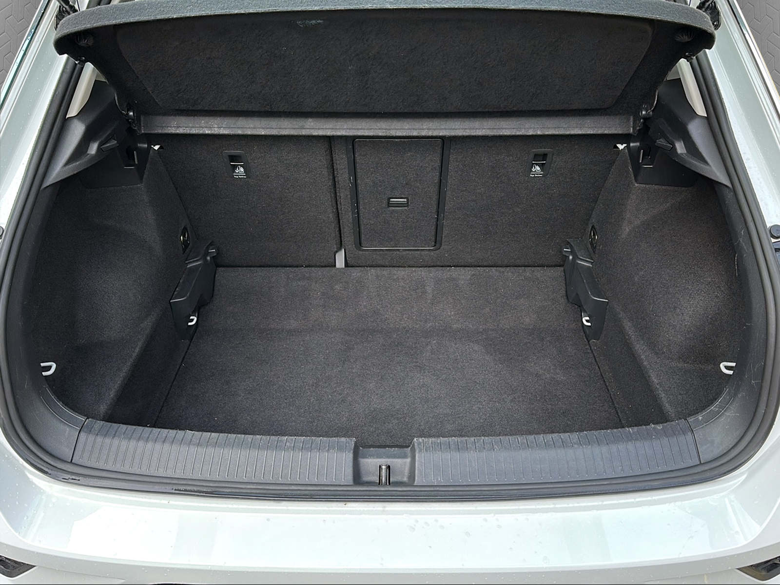 VW T-Roc 1.5 TSI EVO Advance Selection DSG-image-9