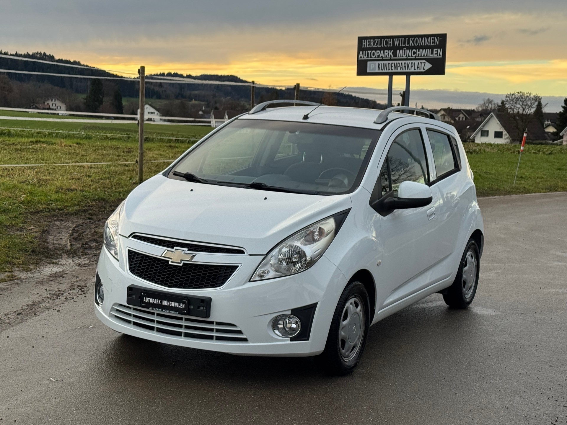CHEVROLET Spark 1.0 LS-image-0
