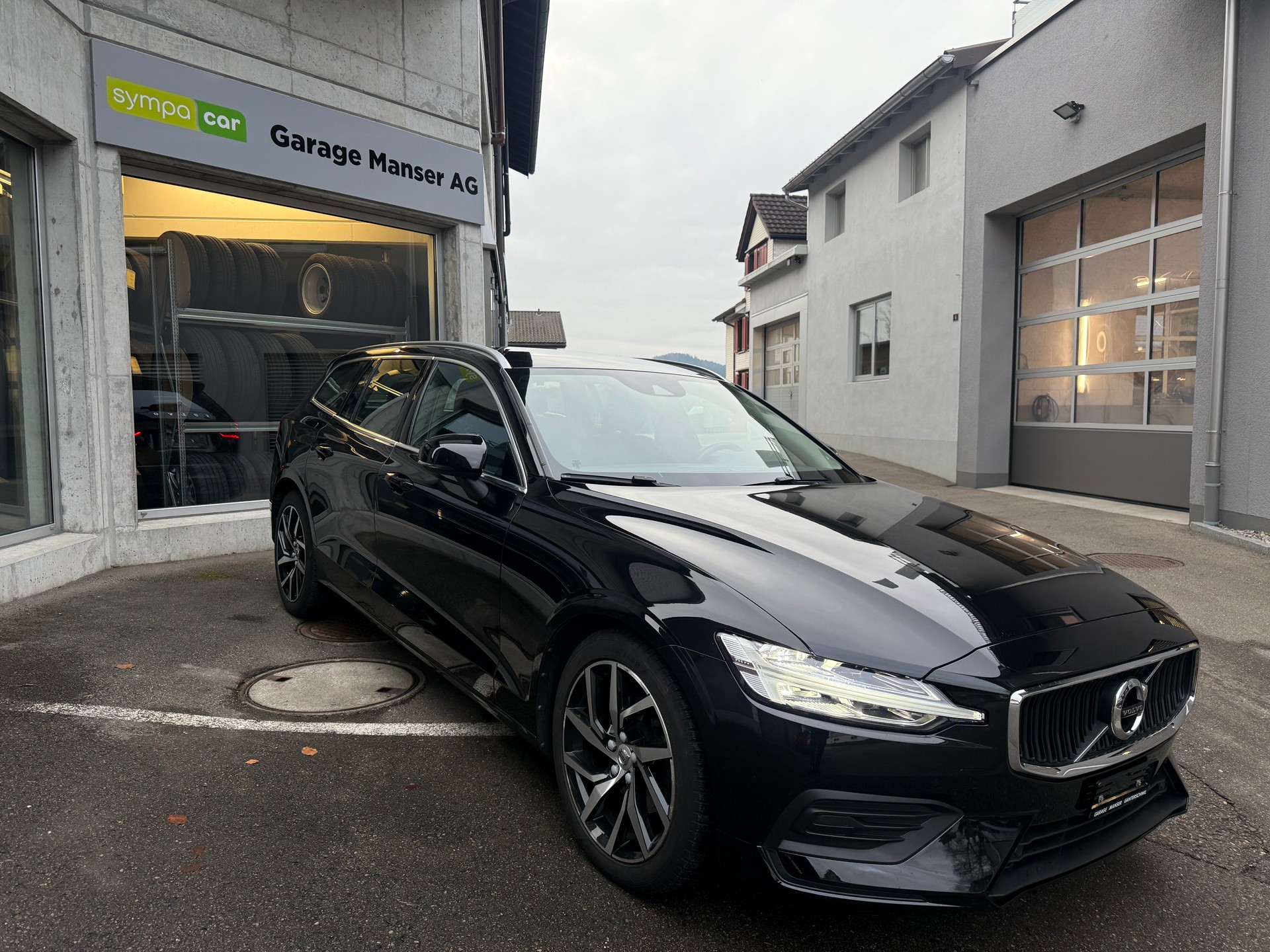 VOLVO V60 D3 Momentum Geartronic