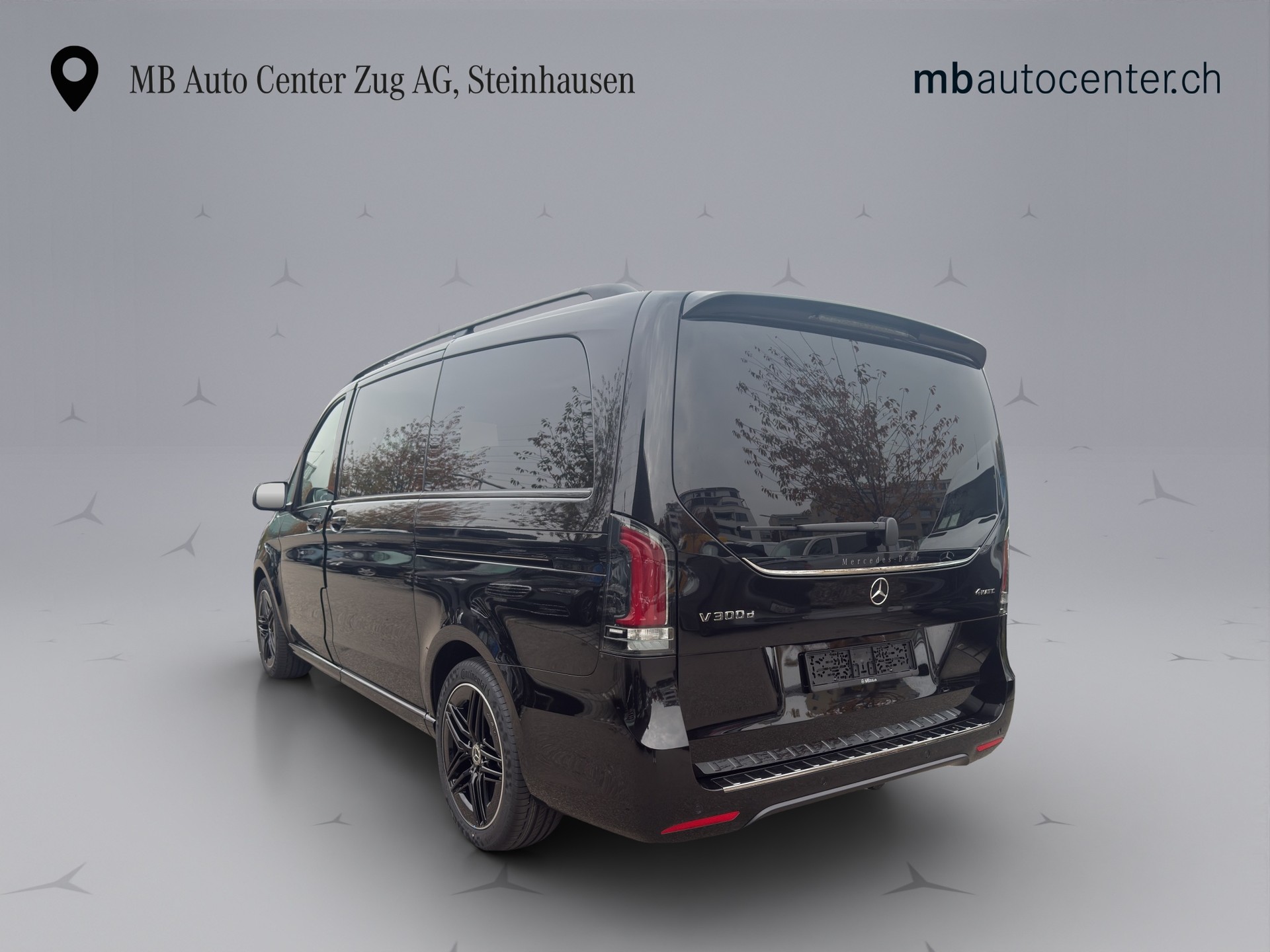 MERCEDES-BENZ V 300 d lang Swiss Edition 4Matic 9G-Tronic-image-2