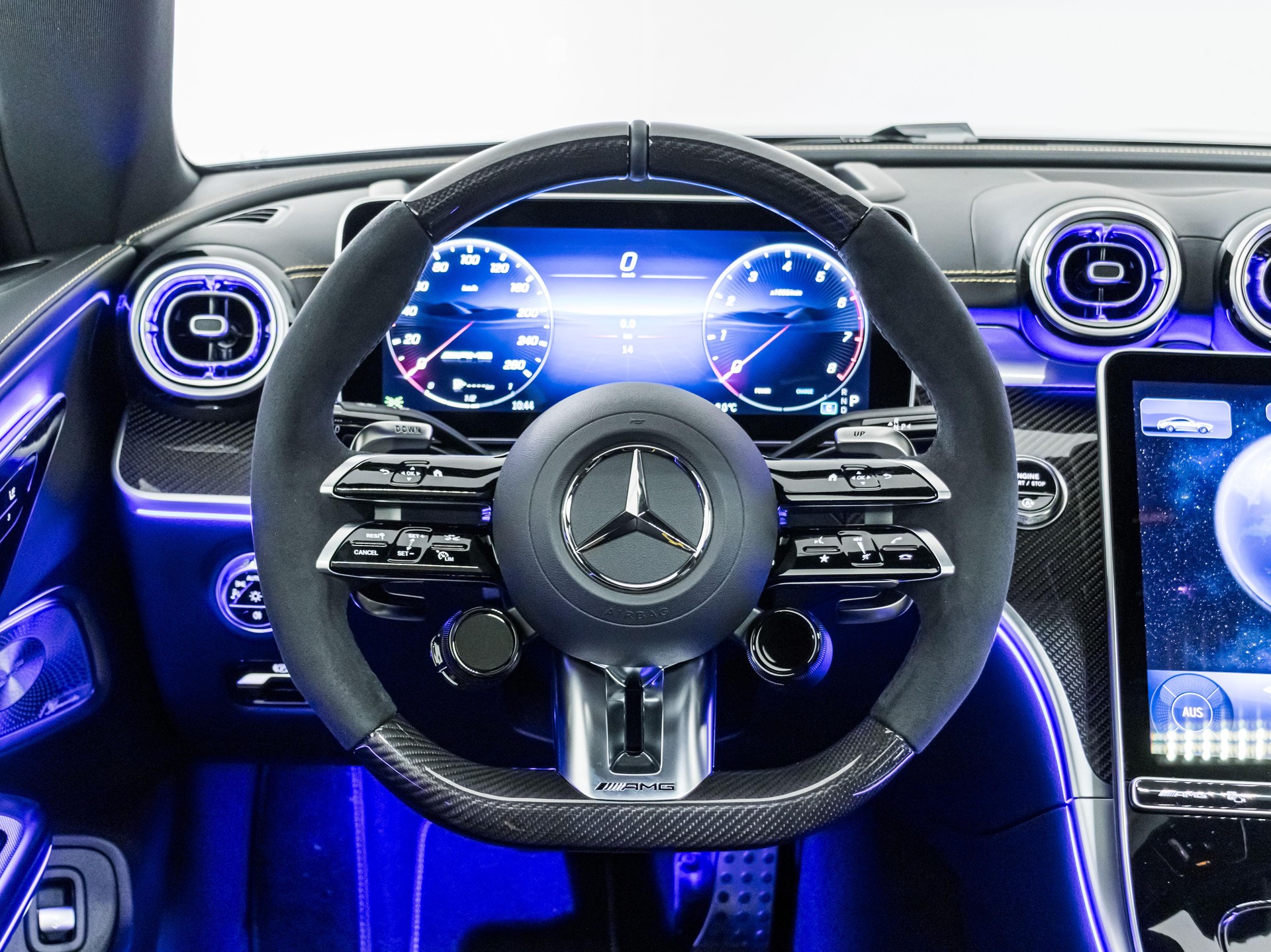 MERCEDES-BENZ CLE 53 AMG 4MATIC+ Coupé-image-11