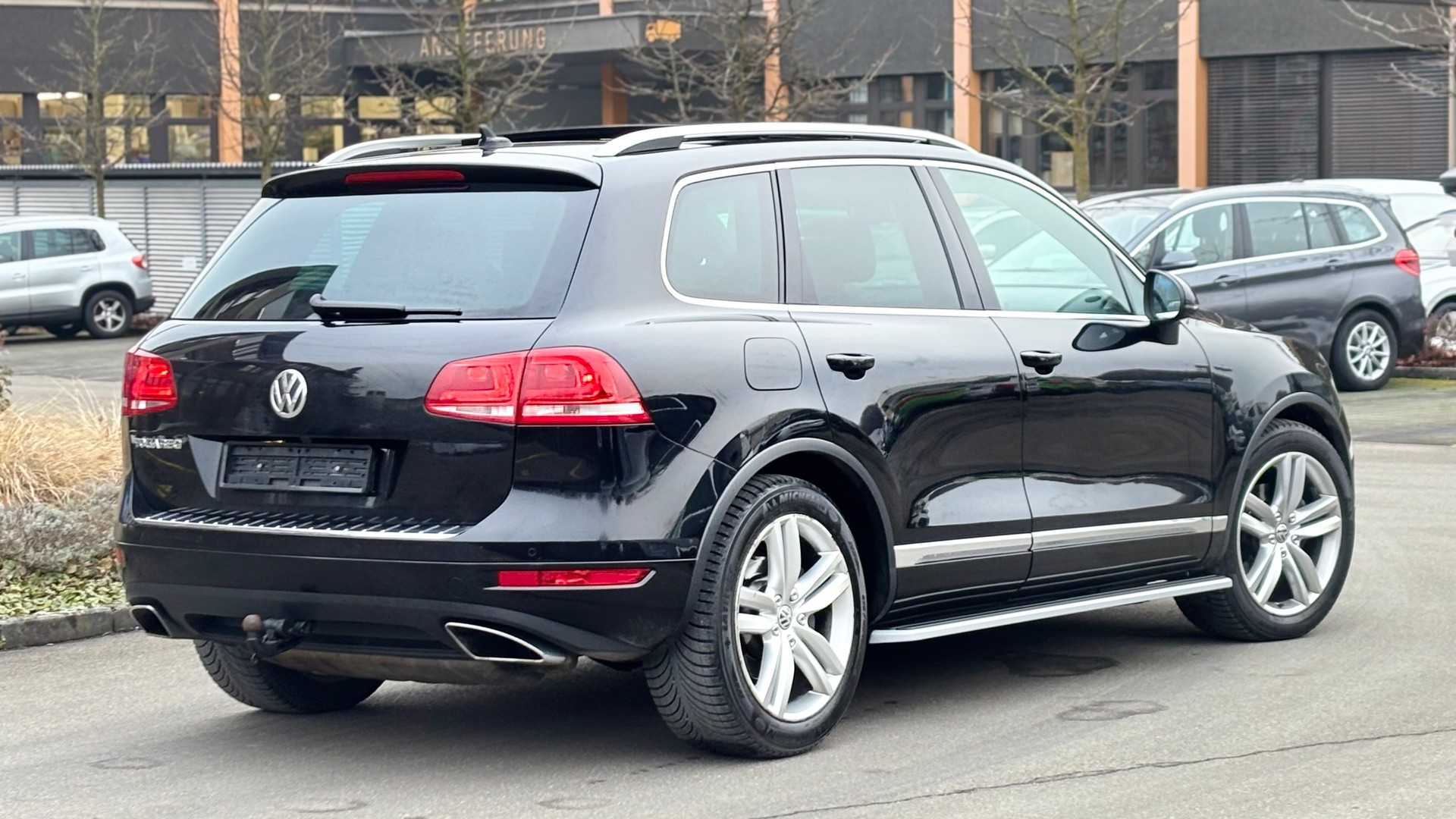 VW Touareg 3.0 TDI BlueMotion Technology Tiptronic-image-2
