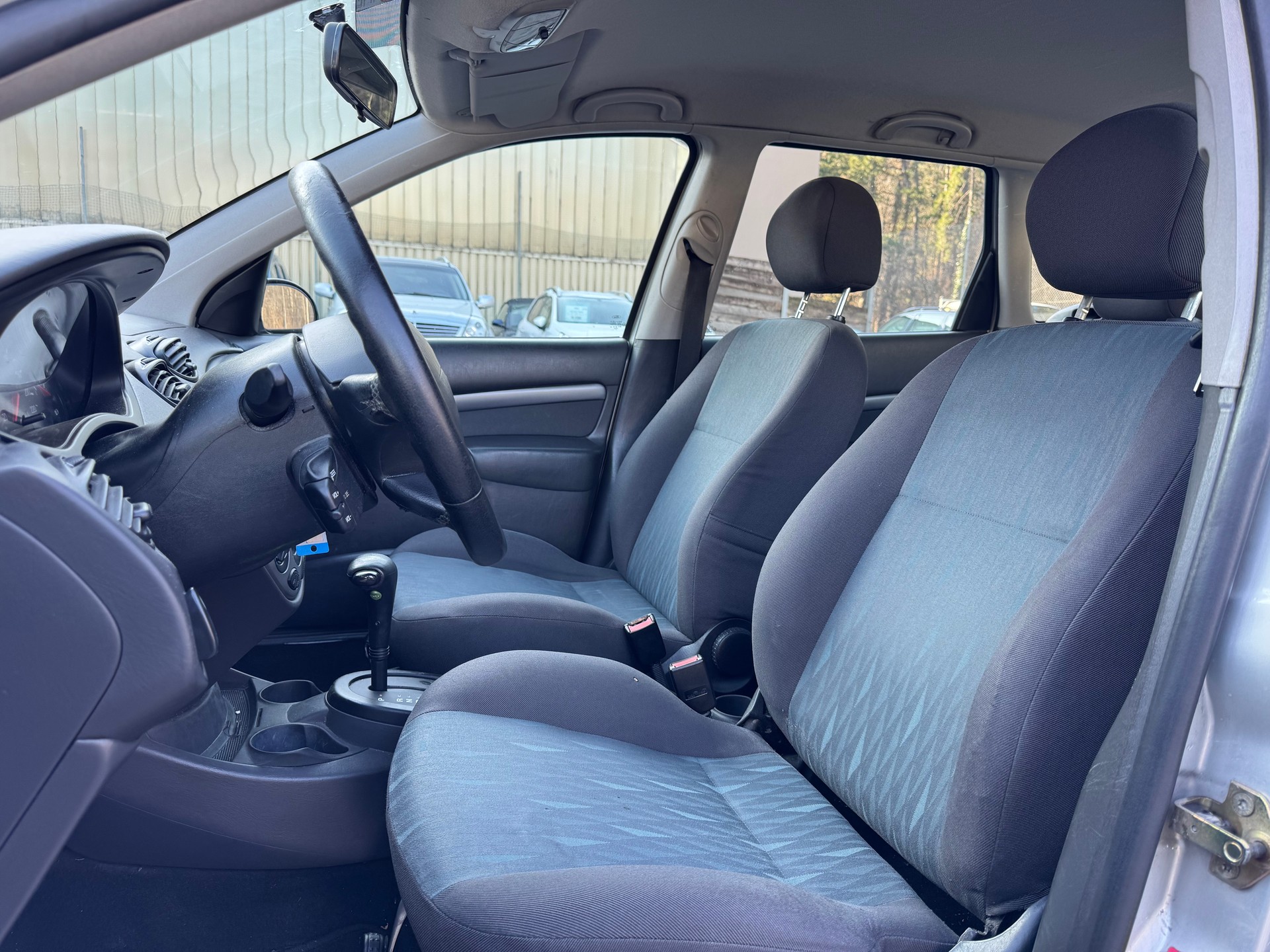 FORD Focus 1.6i 16V Carving-image-8