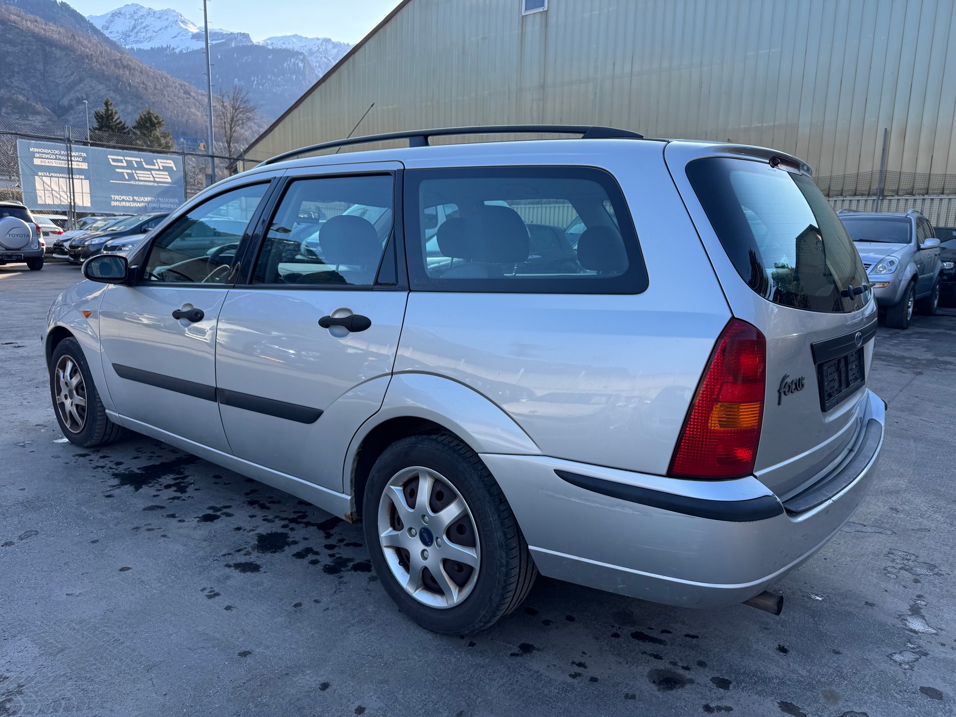 FORD Focus 1.6i 16V Carving-image-5