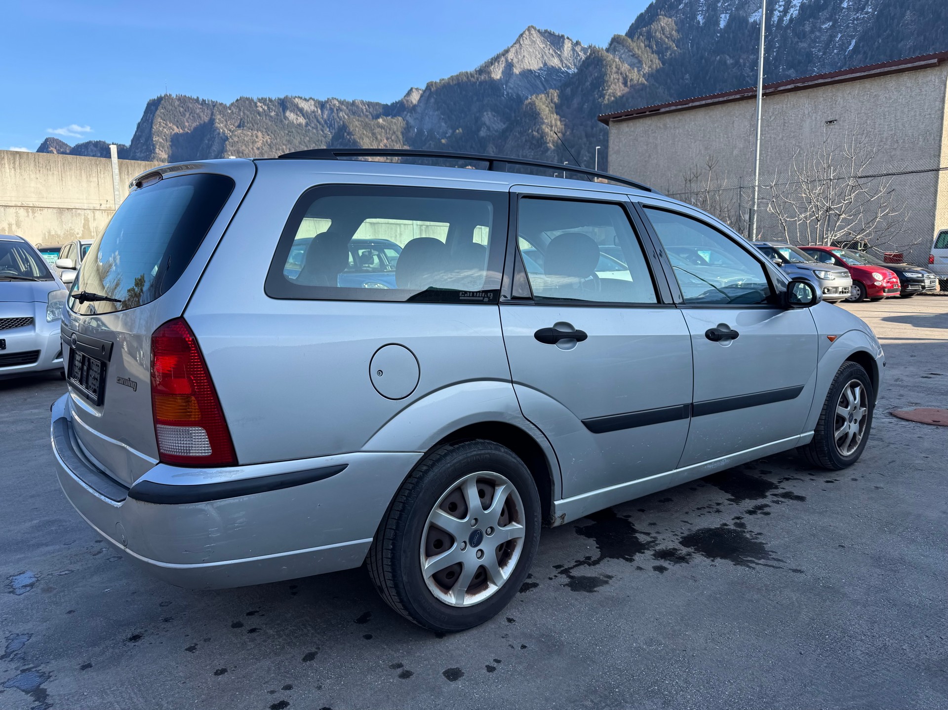 FORD Focus 1.6i 16V Carving-image-3