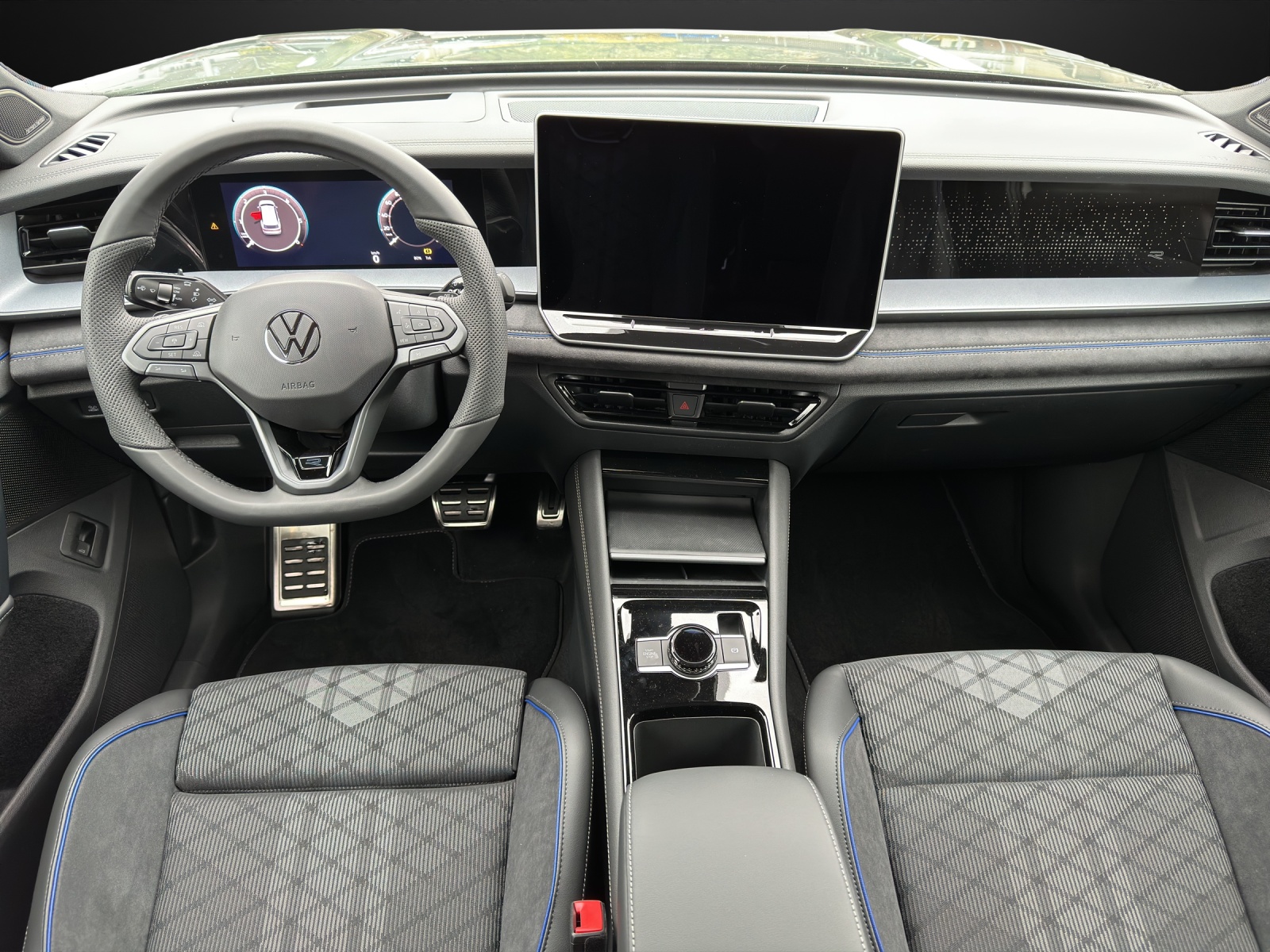 VW Tayron 2.0 TDI SCR R-Line 4Motion DSG-image-11
