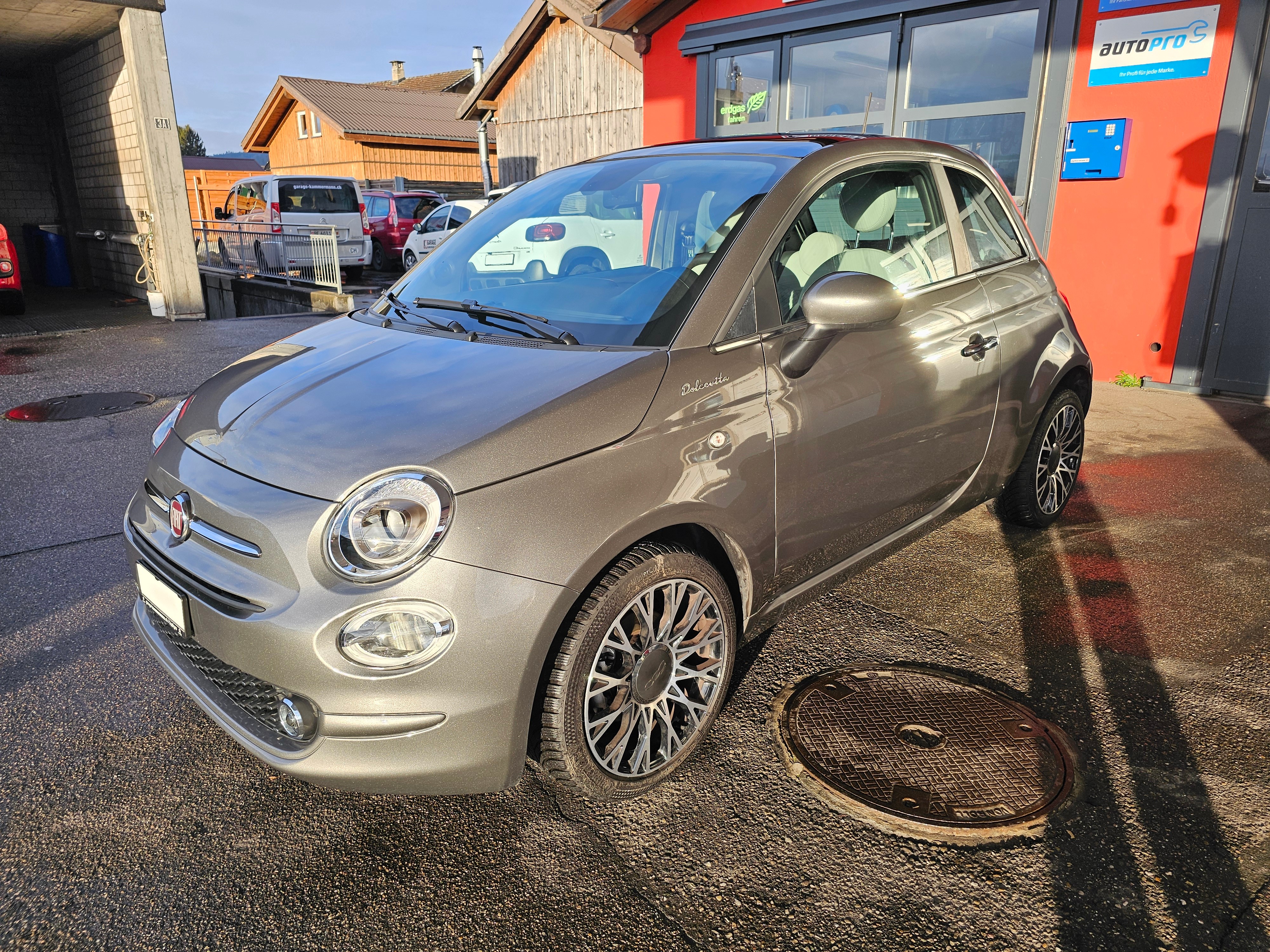 Car photo
