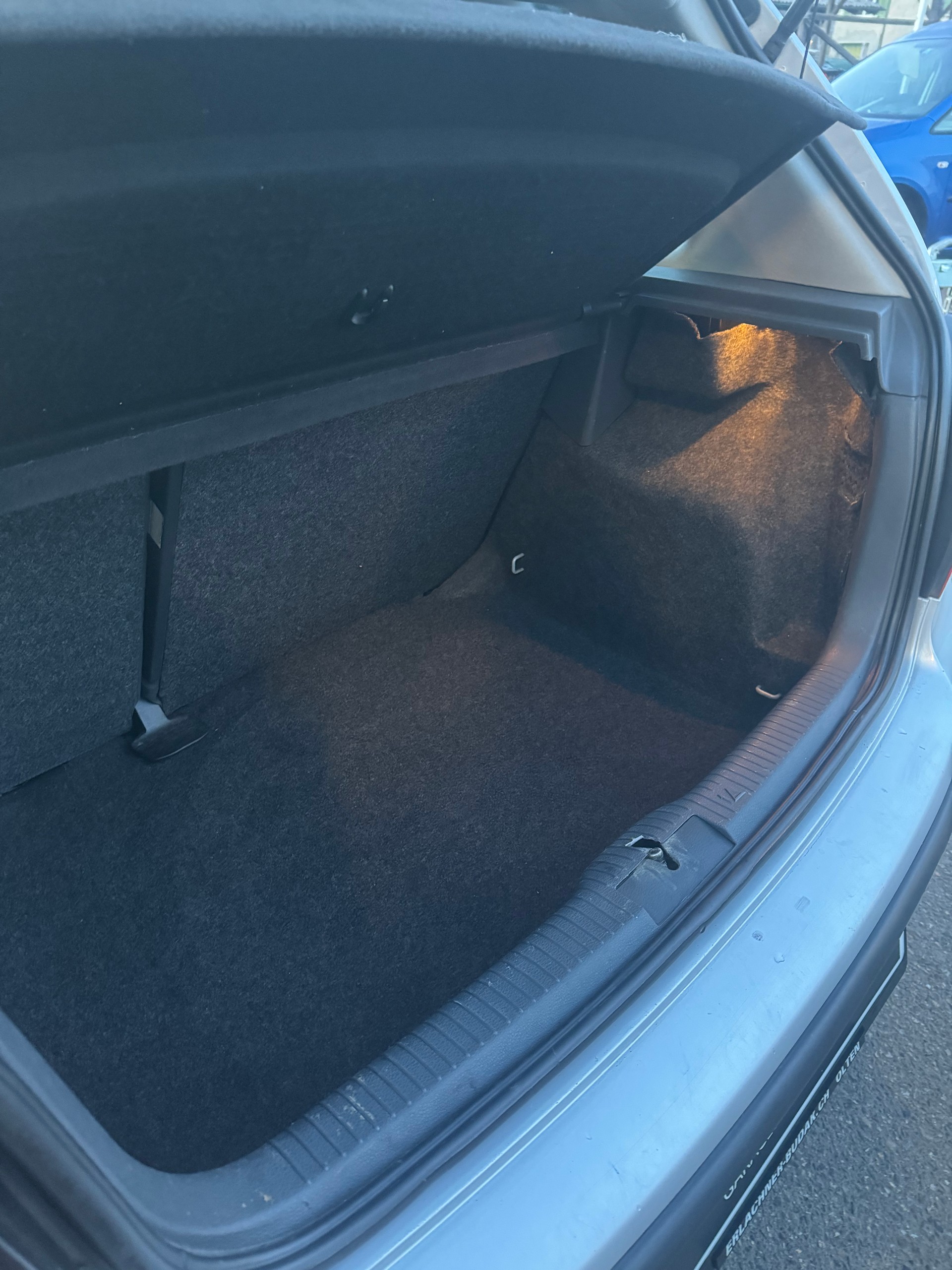 VW Polo 1.4 16V Comfortline-image-8