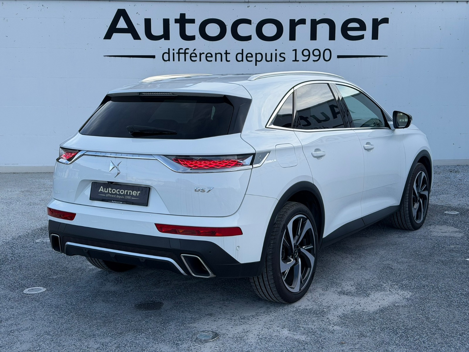DS AUTOMOBILES DS 7 Crossback 1.6 PureTech Rivoli EAT8-image-4