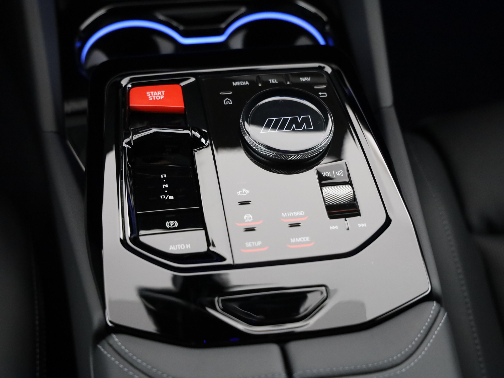 BMW M5 xDrive Touring-image-19