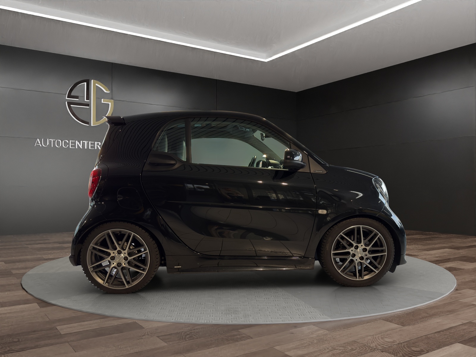 SMART fortwo Brabus Xclusive twinmatic Black Batch-image-4